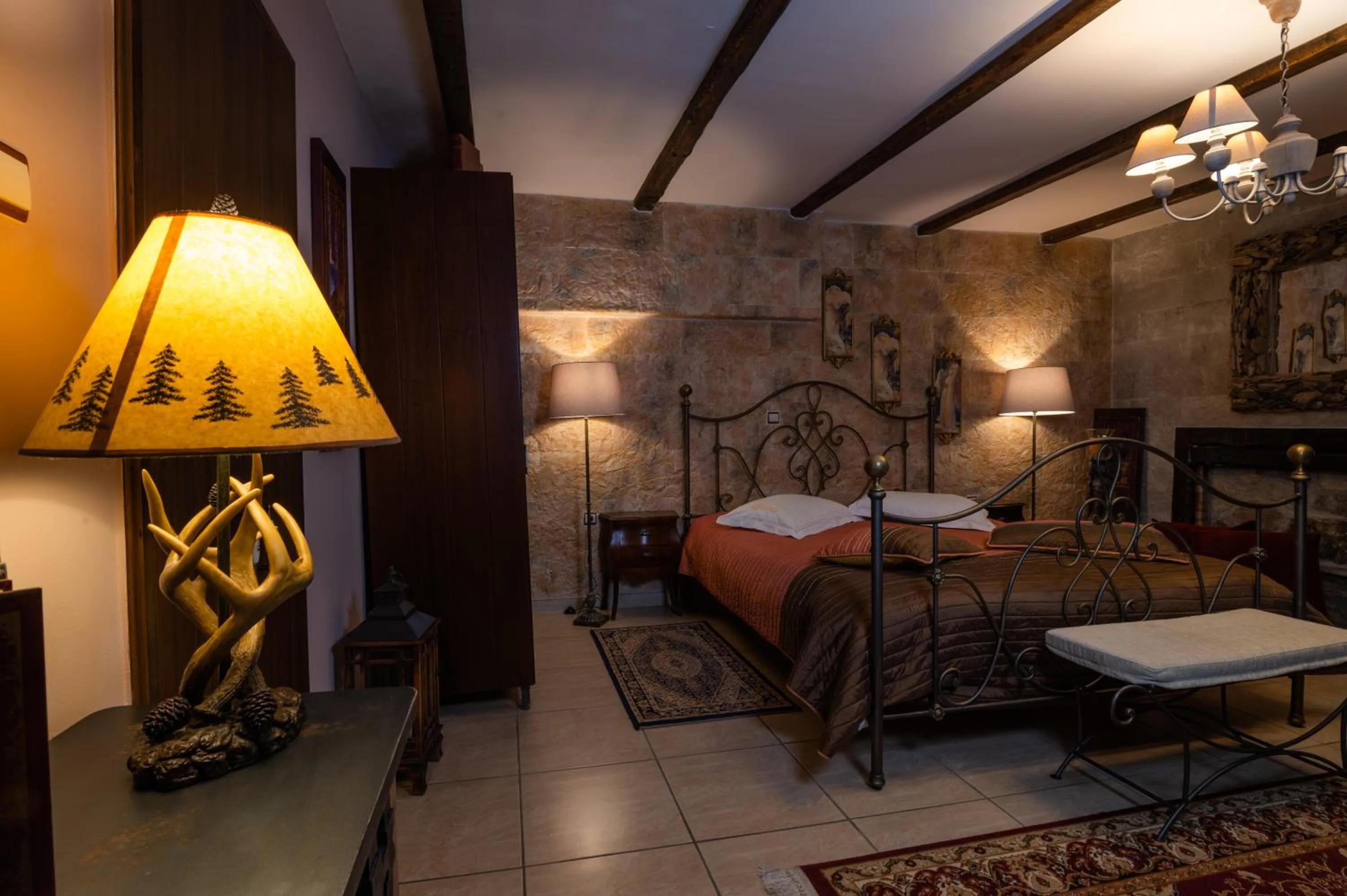 Vathyskia Guesthouse