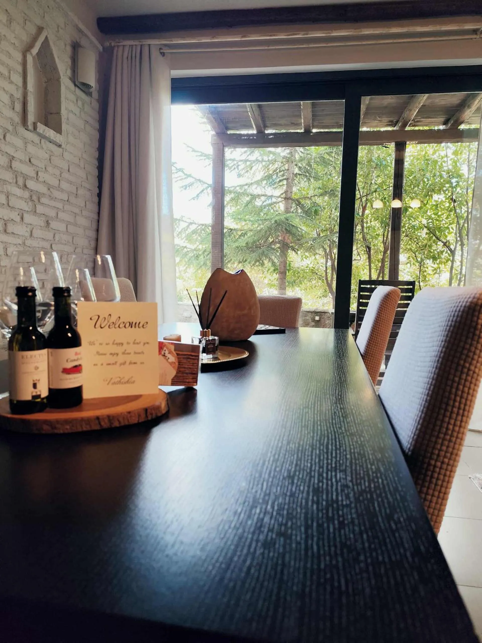 Vathyskia Guesthouse