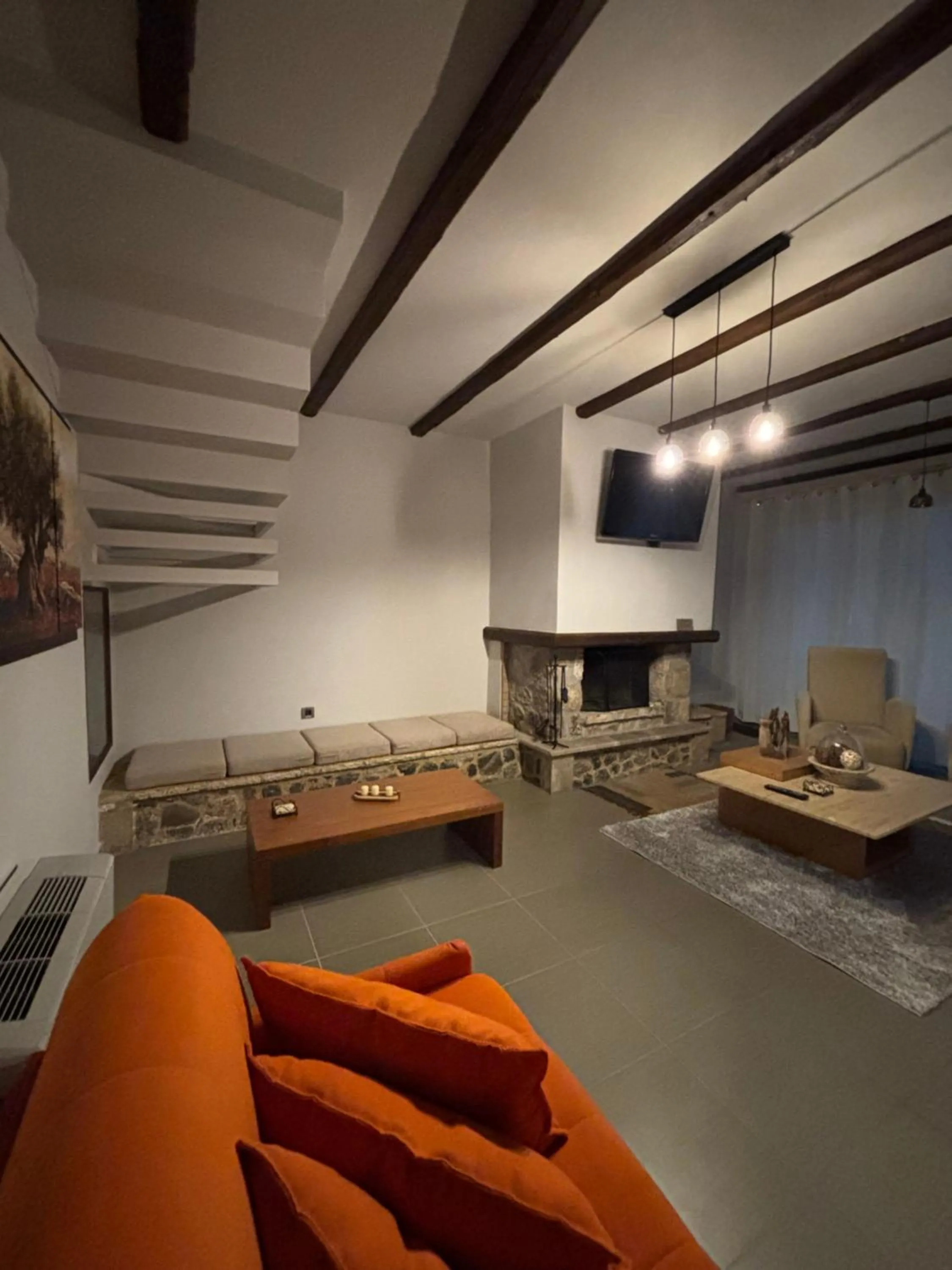 Vathyskia Guesthouse