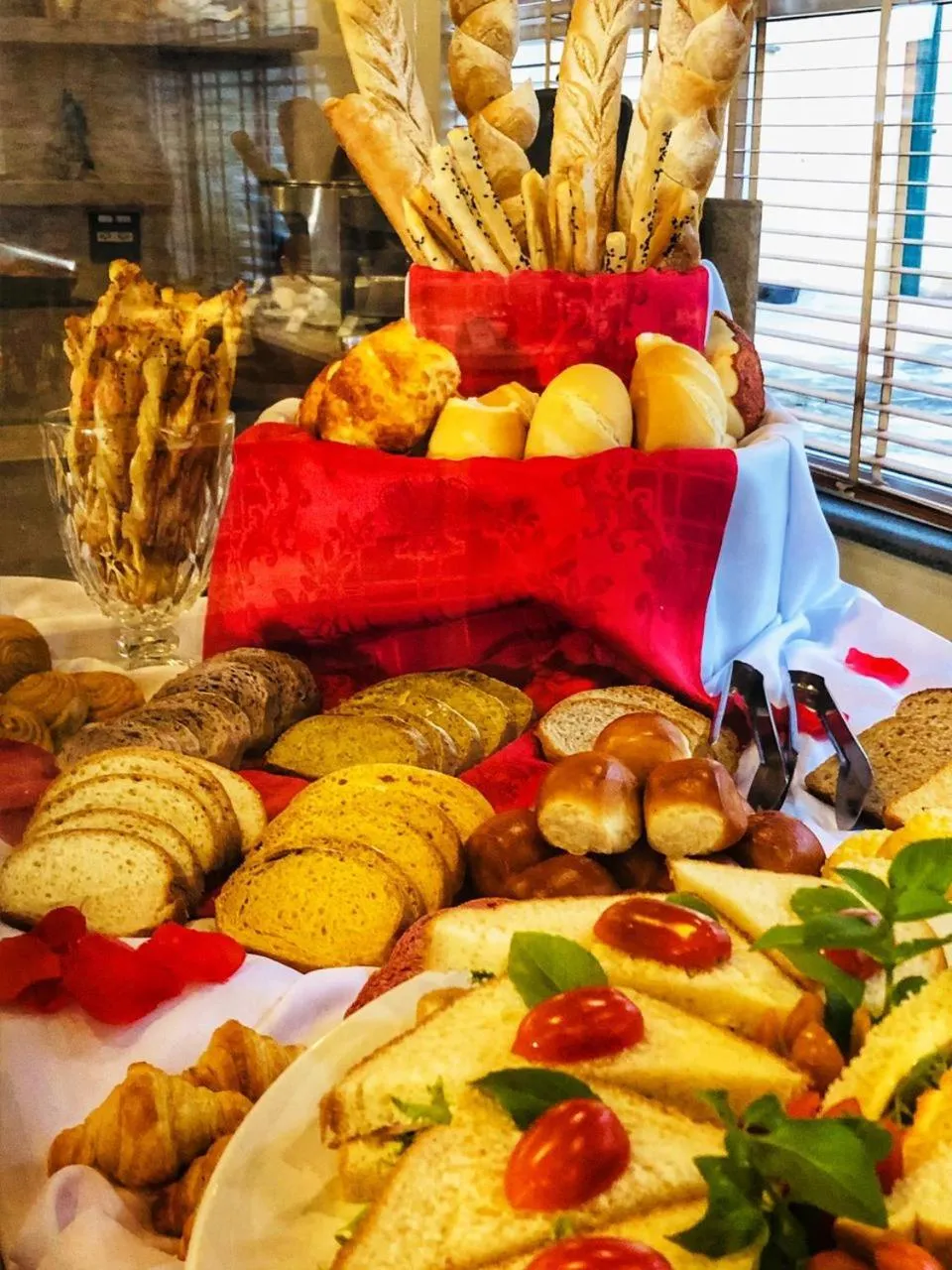 Food in LS Villas Hotel & Spa