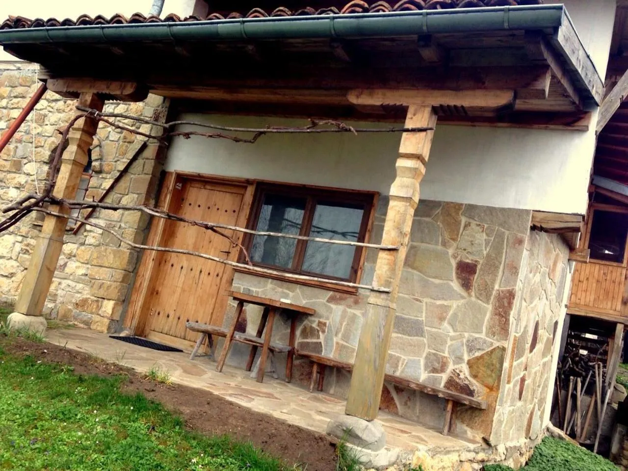 Animals in Hotel Pri Chakara