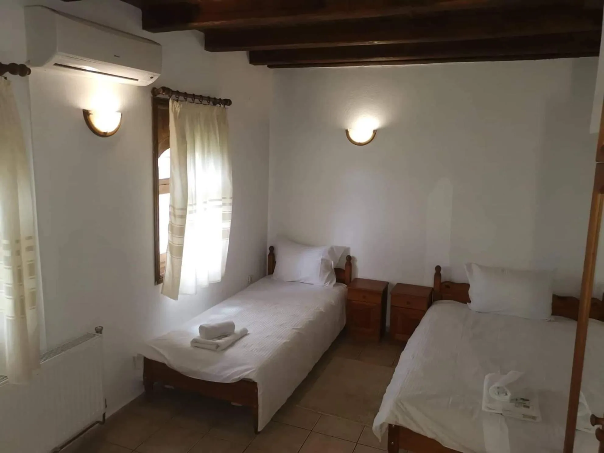 Bed in Hotel Pri Chakara