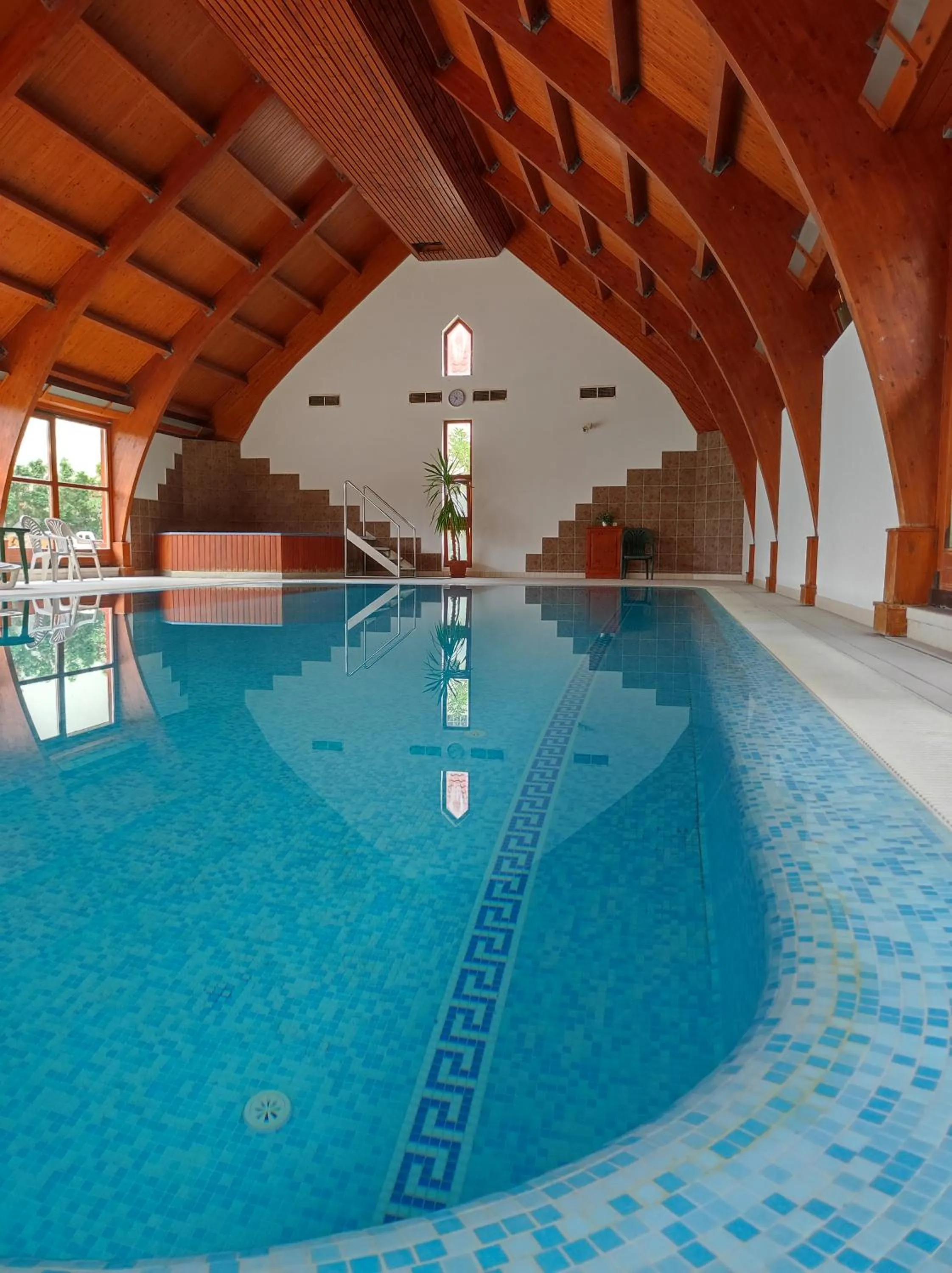 Swimming pool in Ágnes Hotel