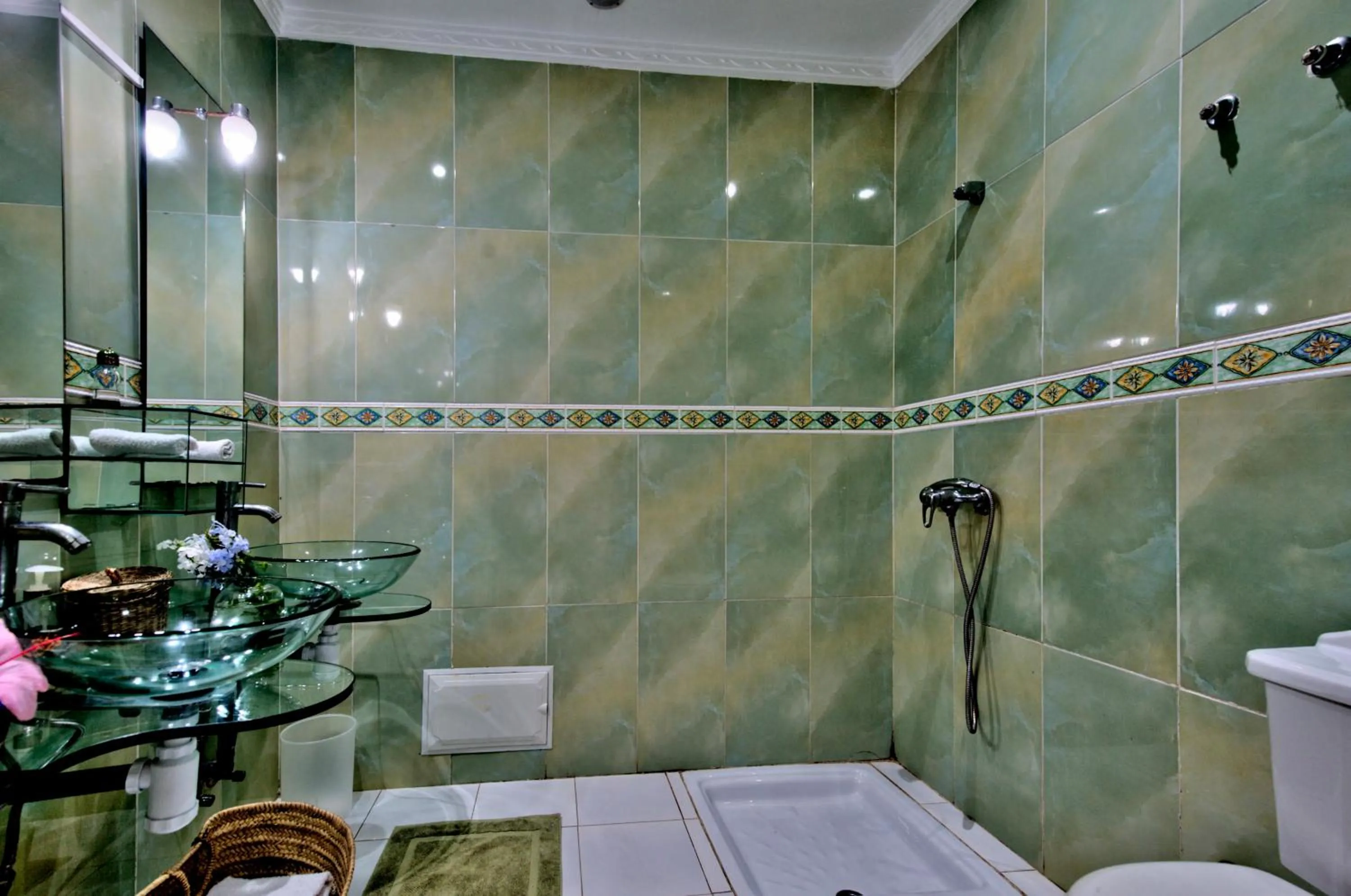 Toilet in LHOSTEL à Casablanca