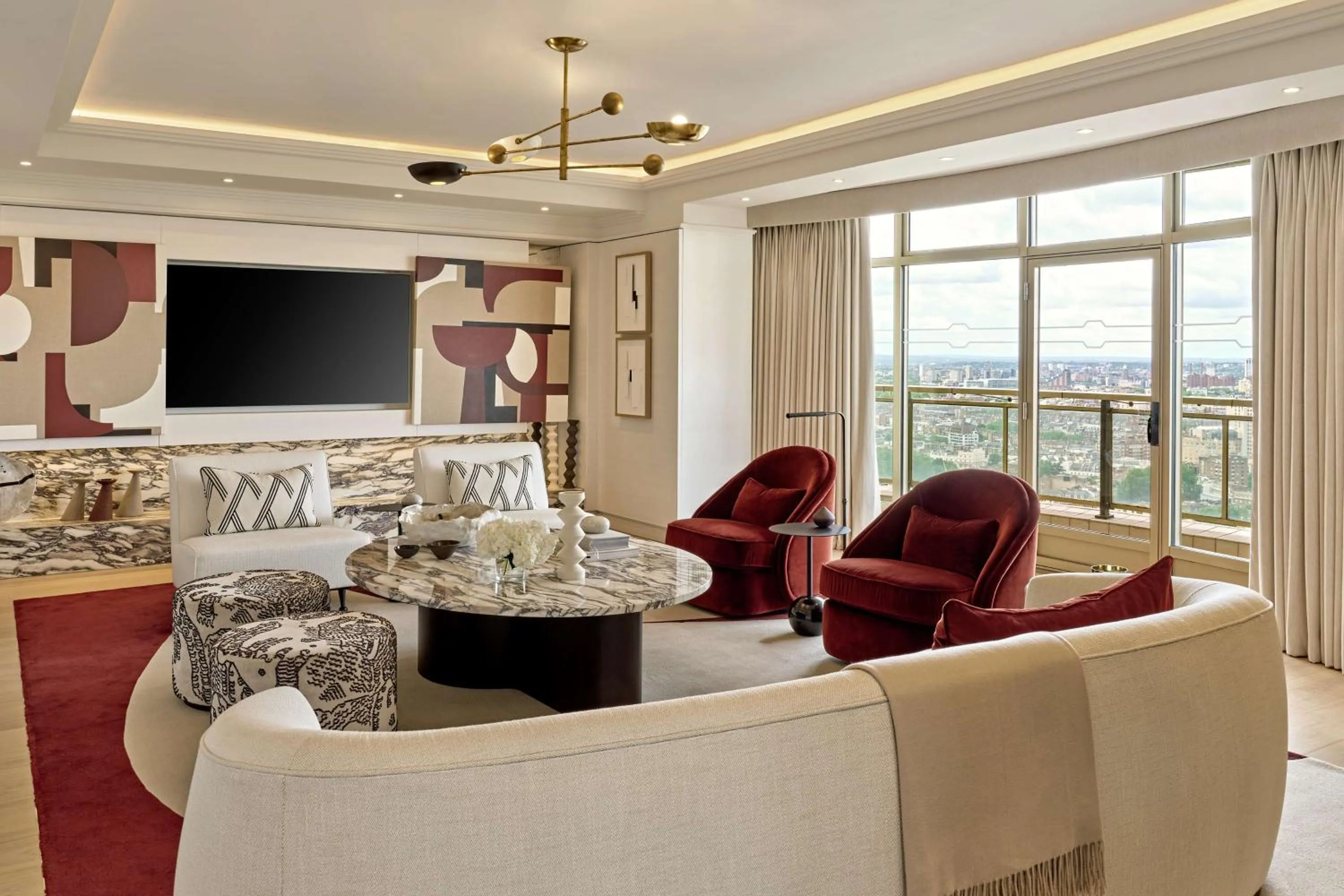 Photo of the whole room in London Hilton on Park Lane