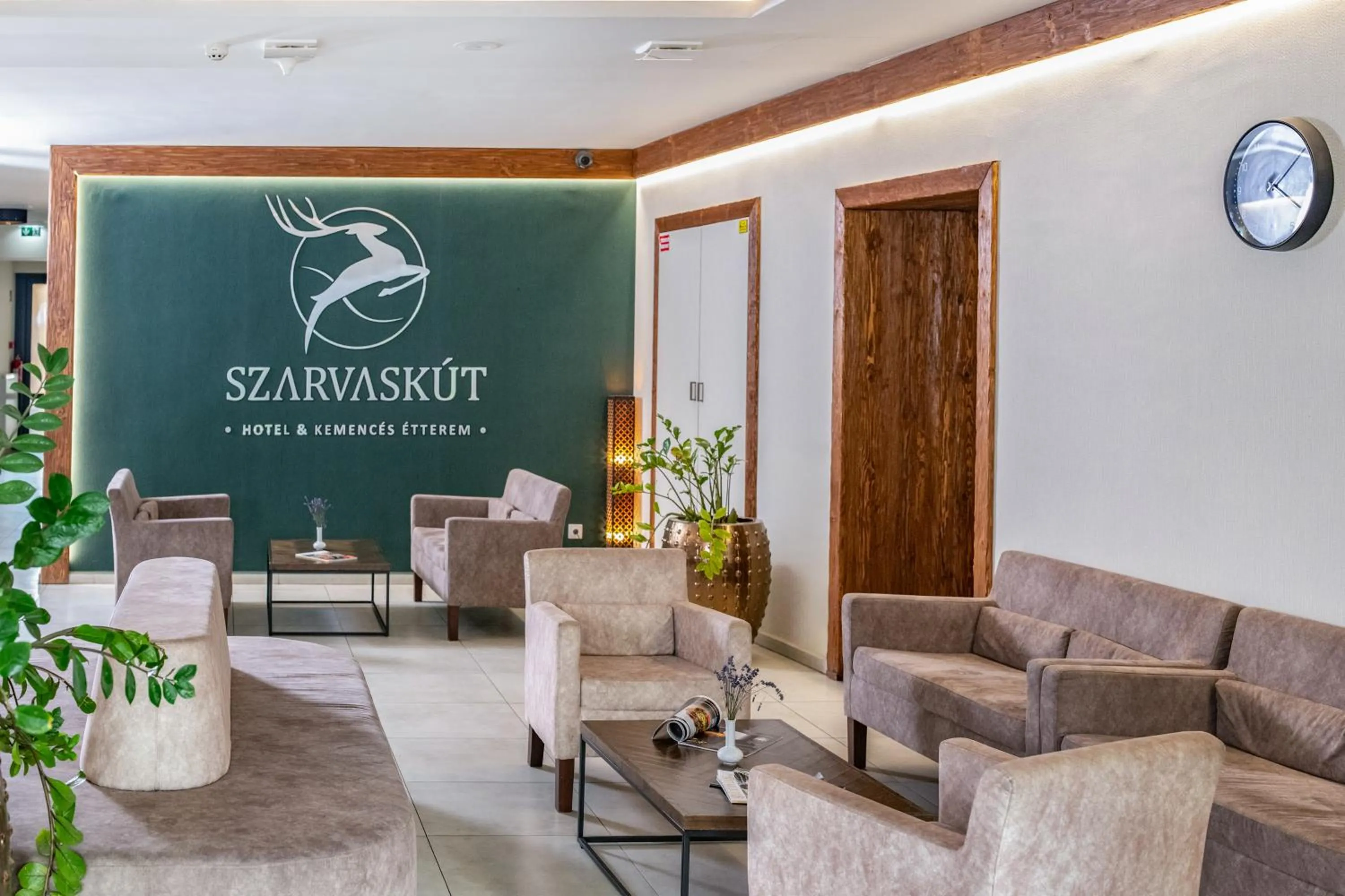 Lobby or reception in Szarvaskút Hotel