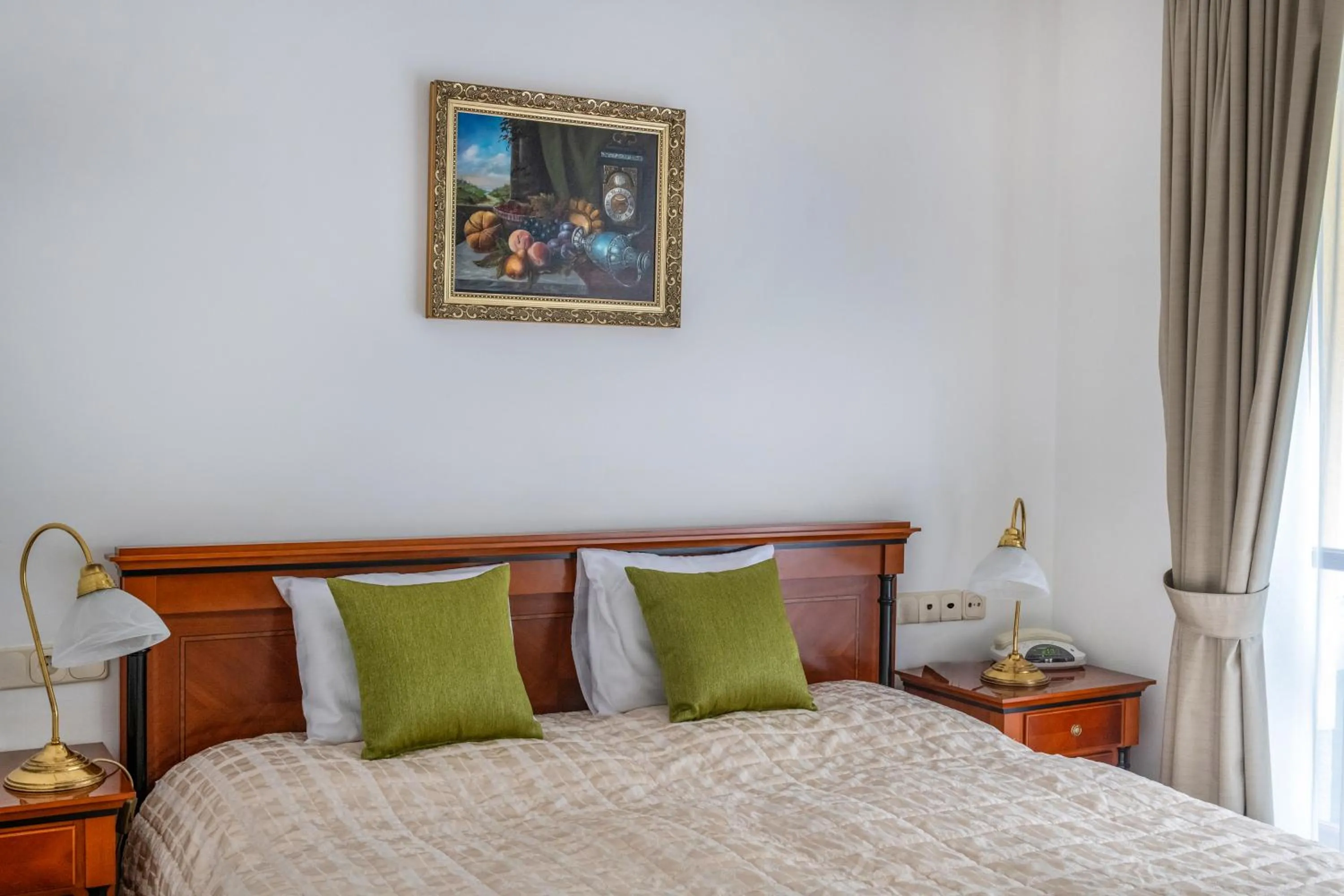 Bedroom, Bed in Szarvaskút Hotel