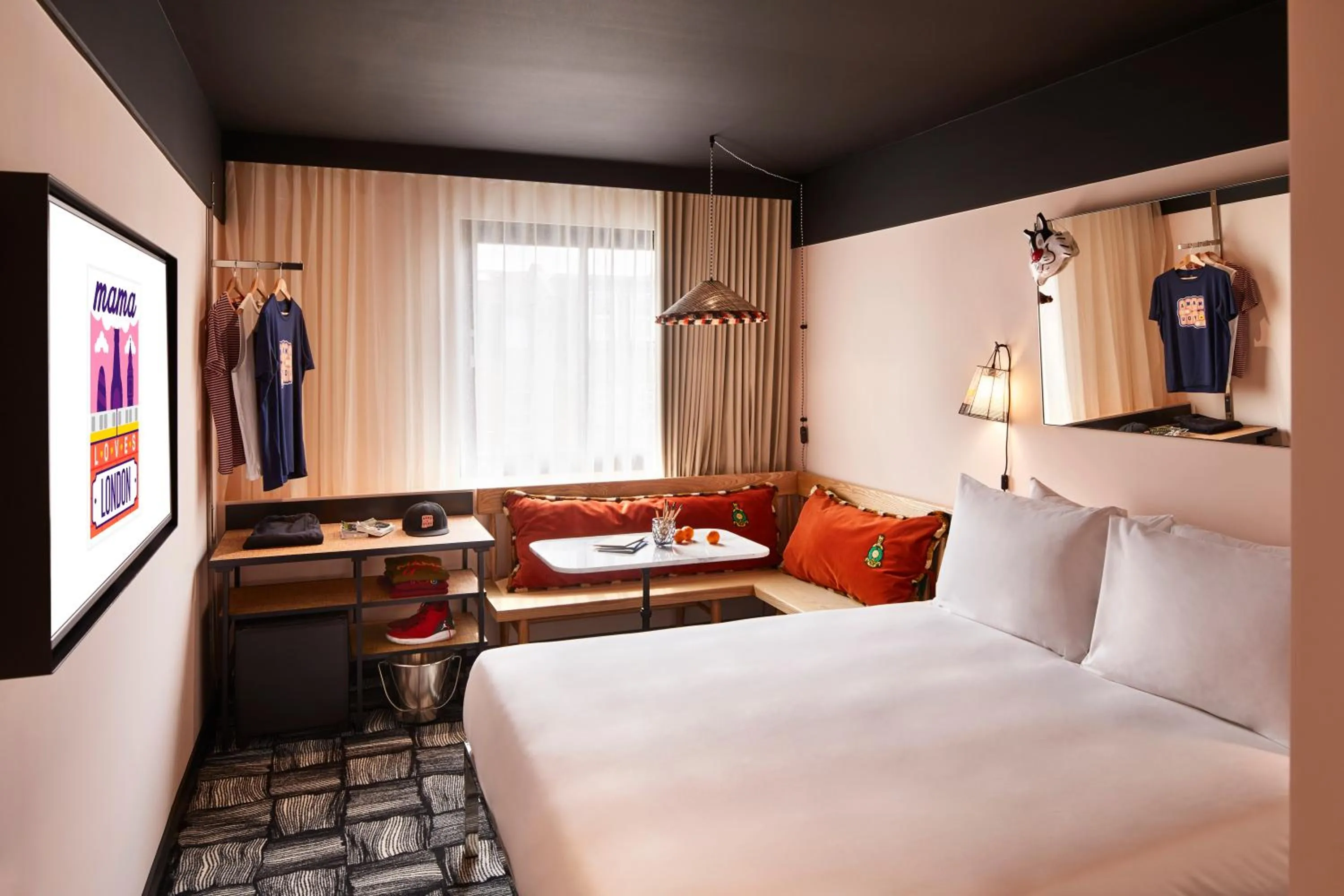 Bed in Mama Shelter London - Shoreditch