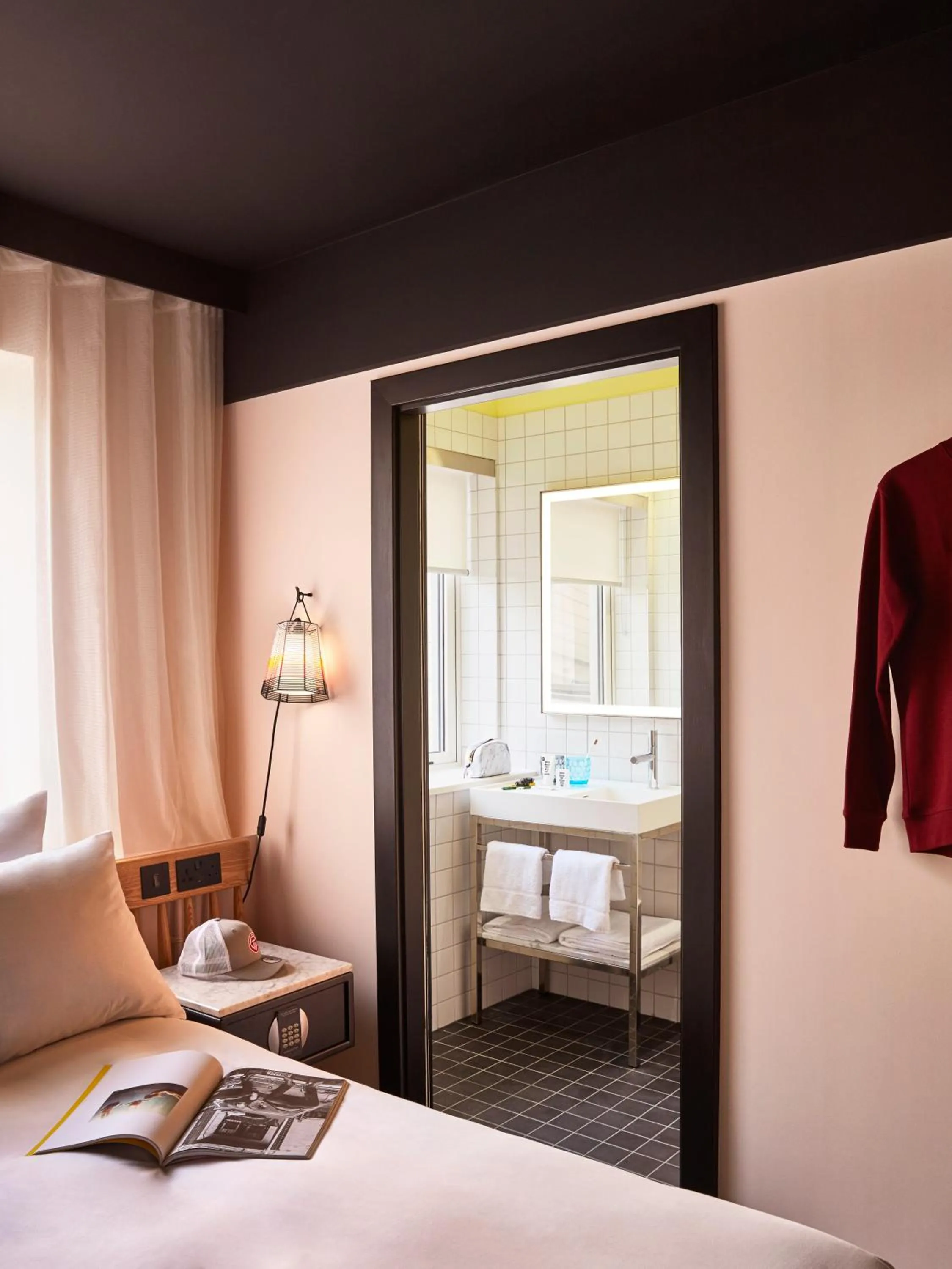 Bed in Mama Shelter London - Shoreditch