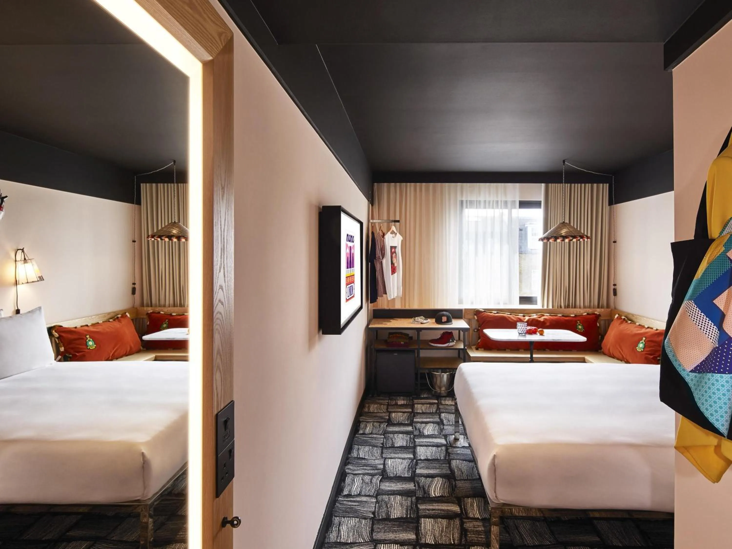 Bedroom, Bed in Mama Shelter London - Shoreditch