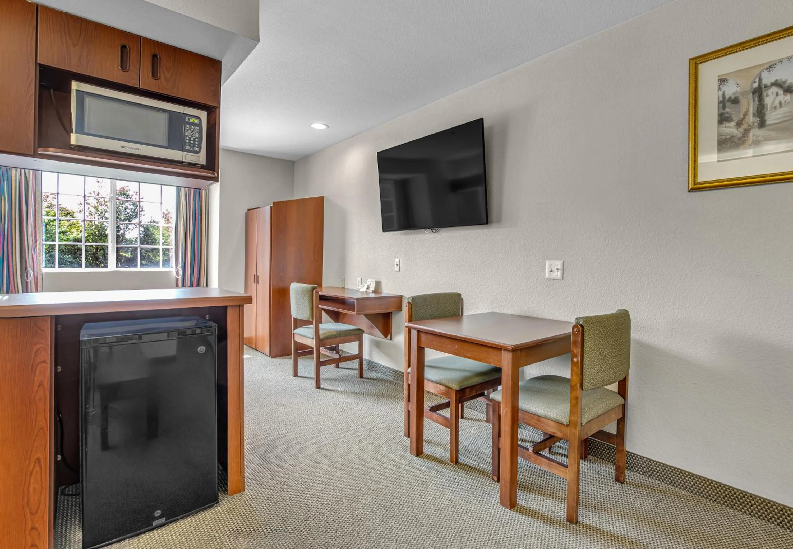 TV and multimedia in The Block Hotel