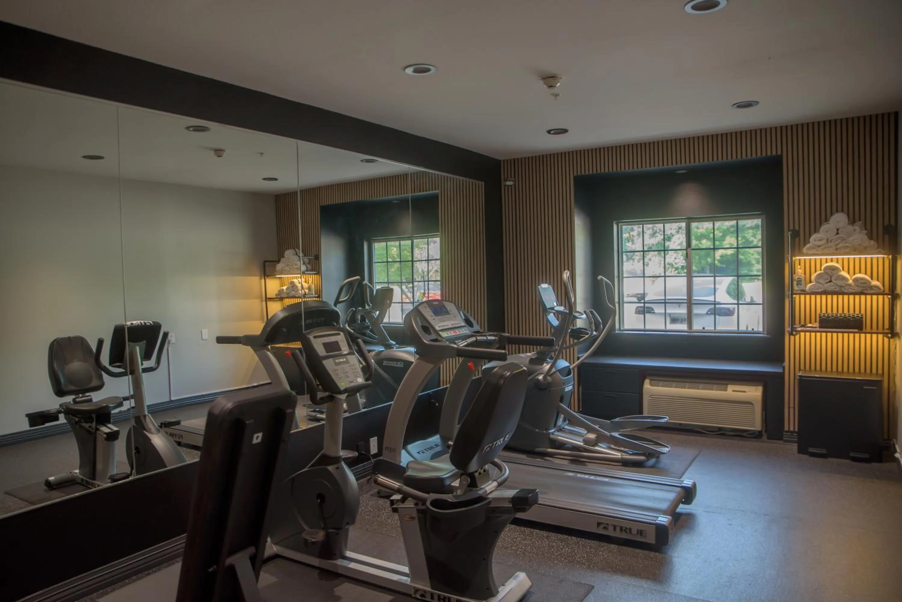 Fitness centre/facilities in The Block Hotel