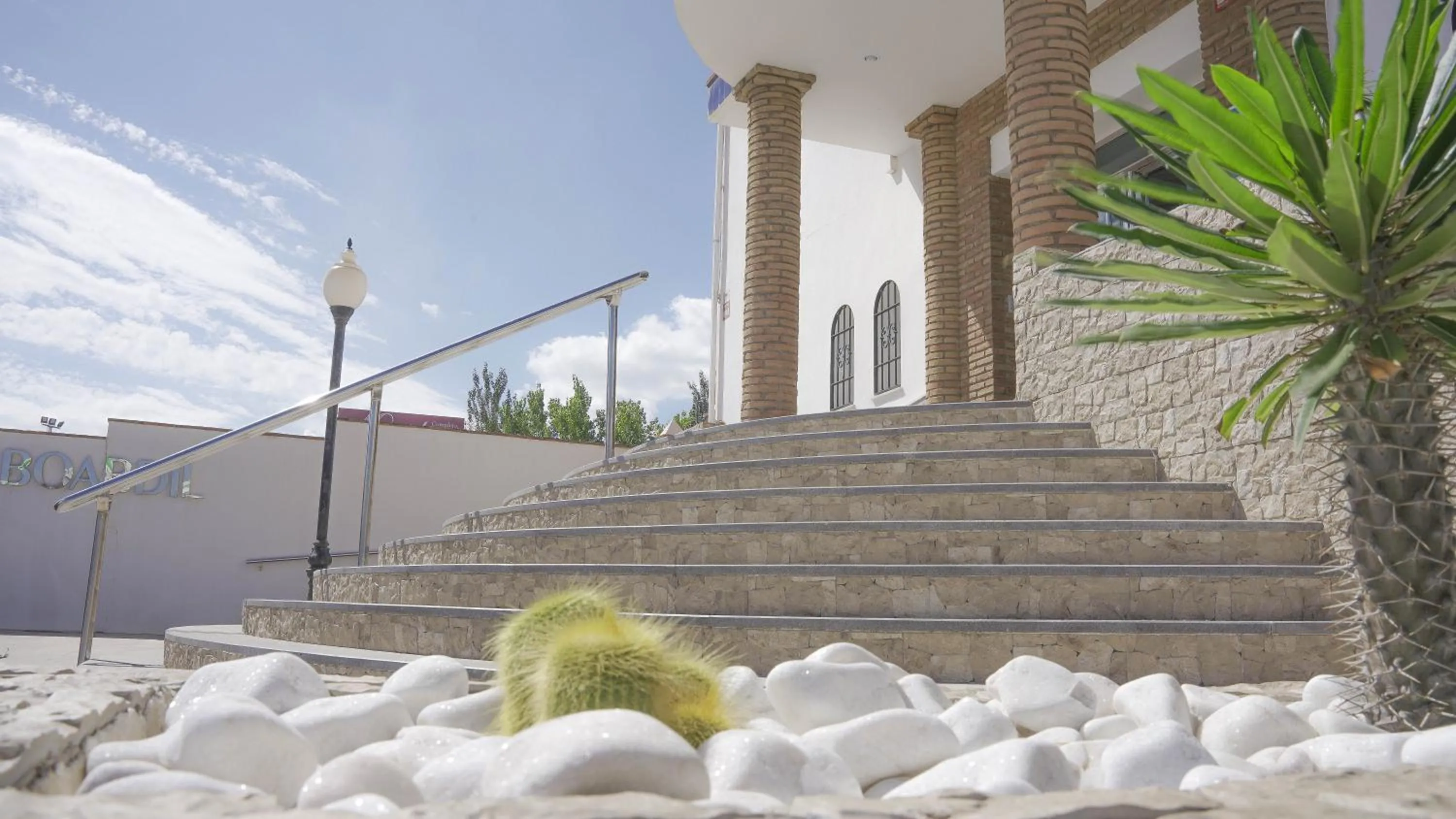 Facade/entrance in Hotel Restaurante Boabdil