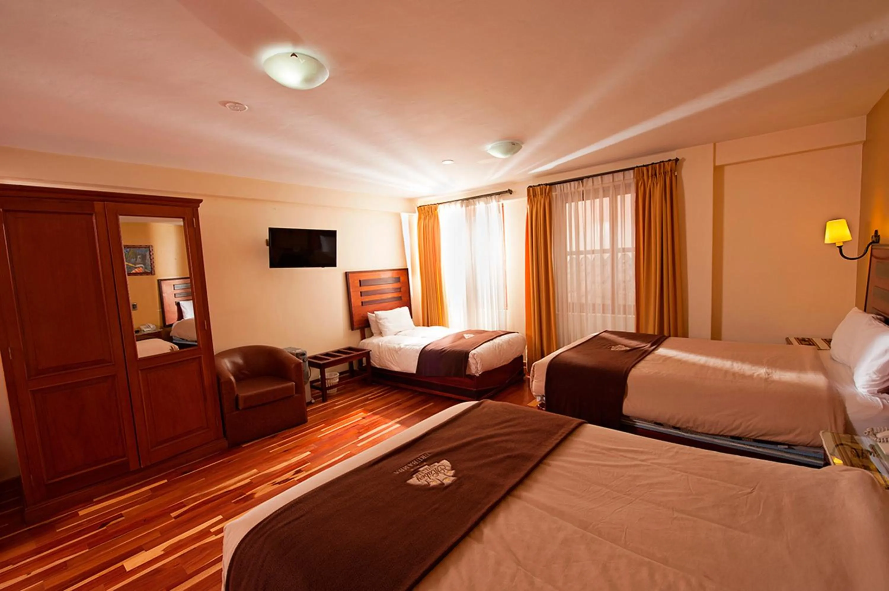 Photo of the whole room, Bed in Hotel Mabey Urubamba