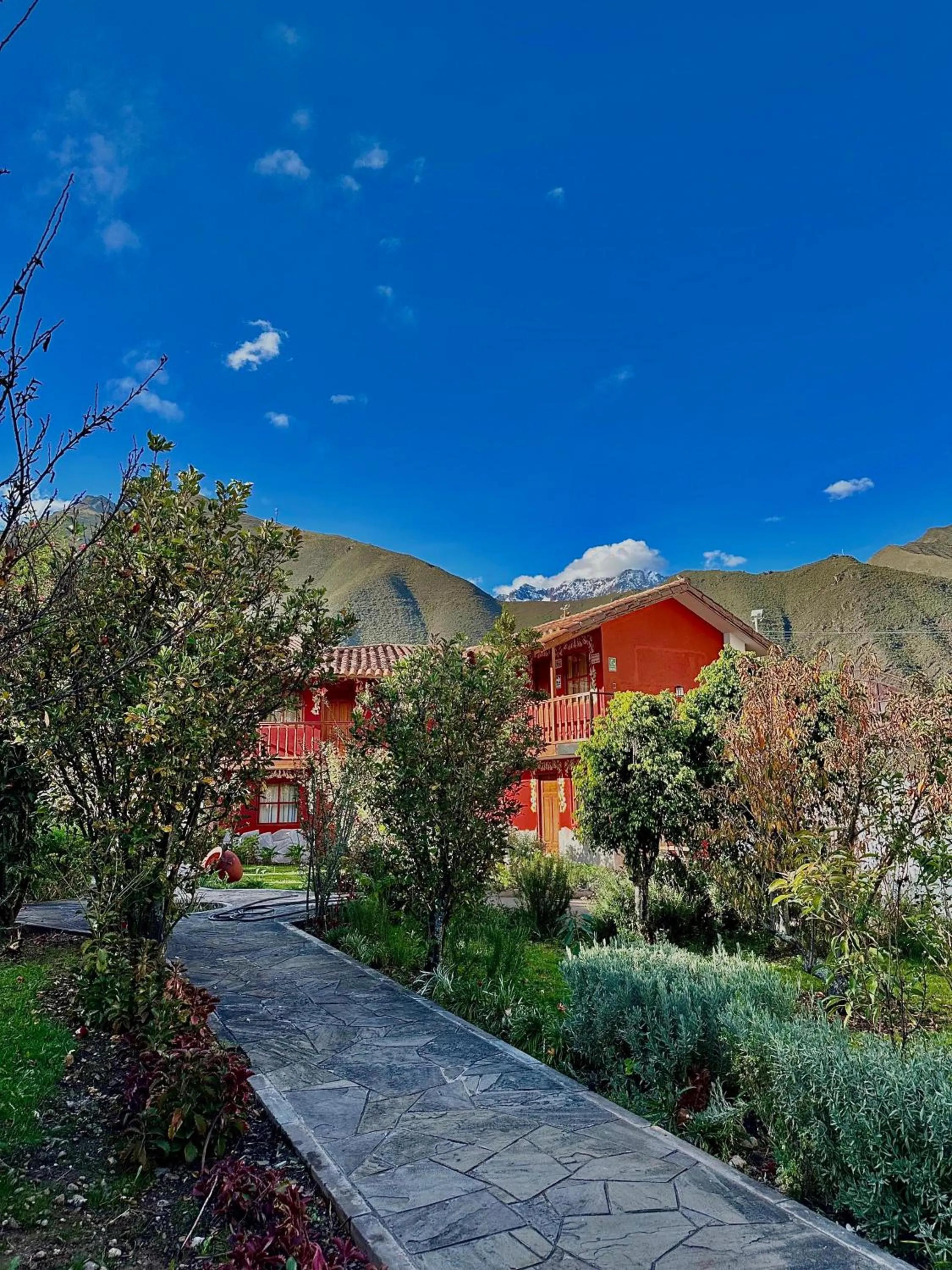 Property building in Hotel Mabey Urubamba