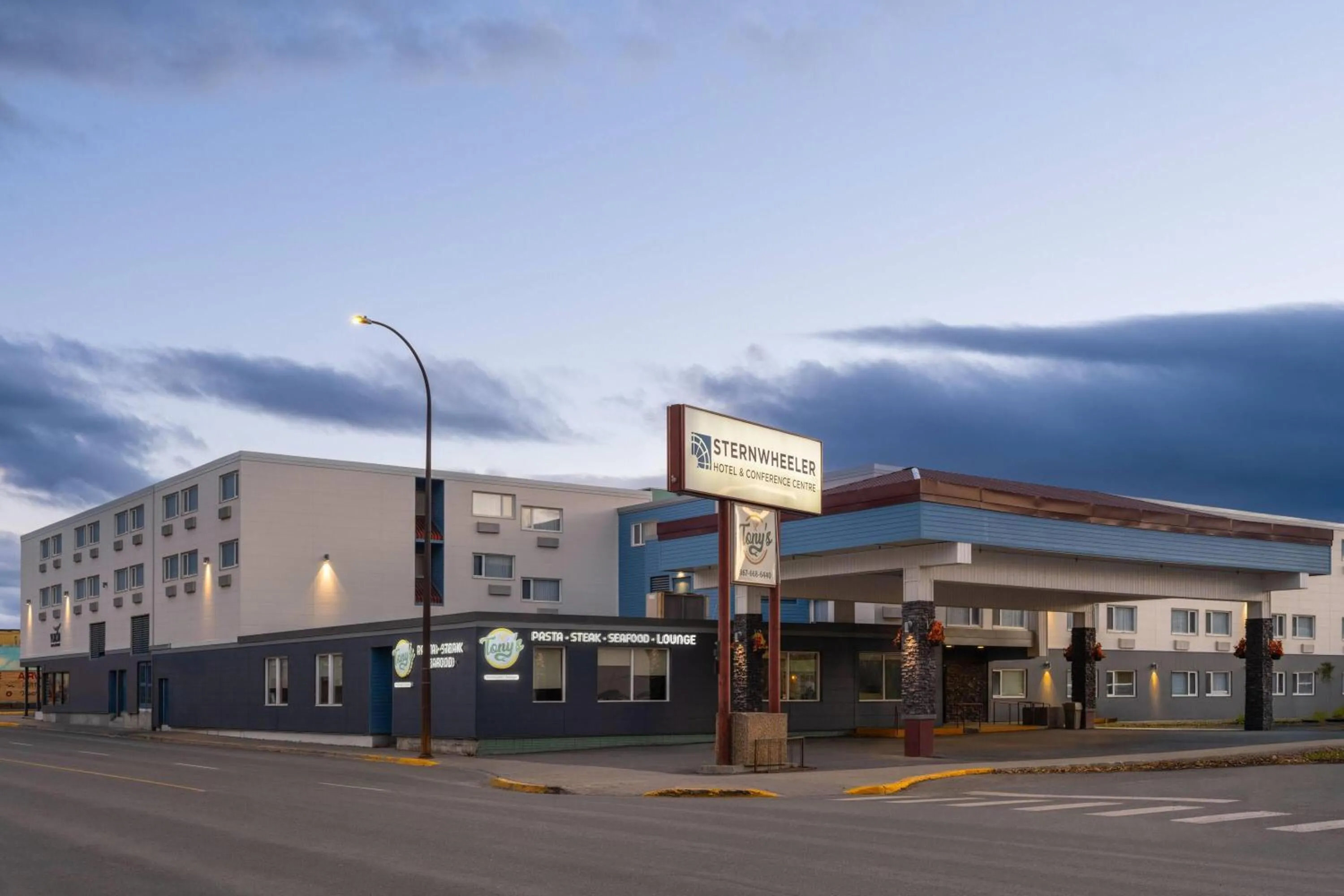 Property building in Sternwheeler Hotel & Conference Centre, Trademark by Wyndham