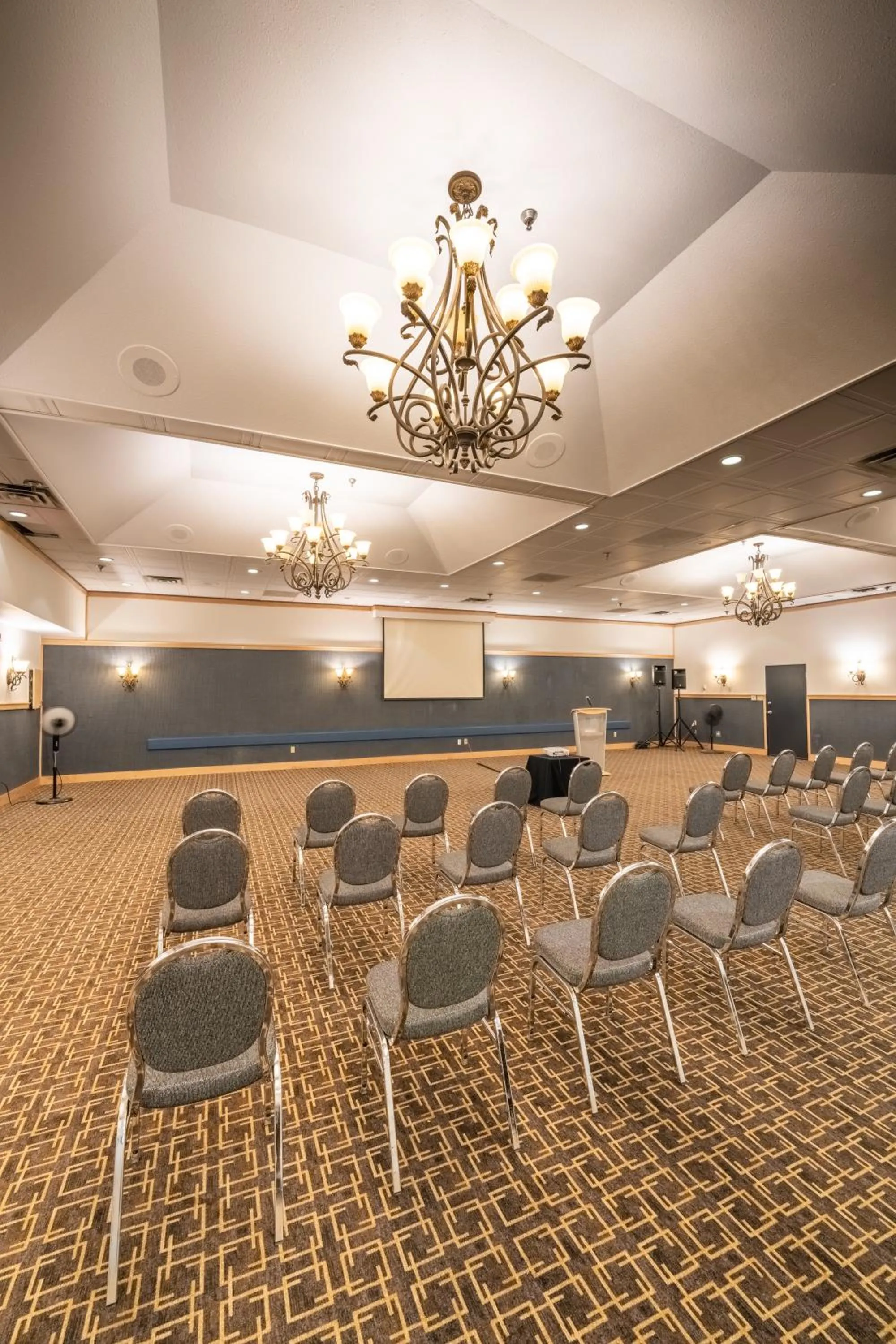 Meeting/conference room in Sternwheeler Hotel & Conference Centre, Trademark by Wyndham
