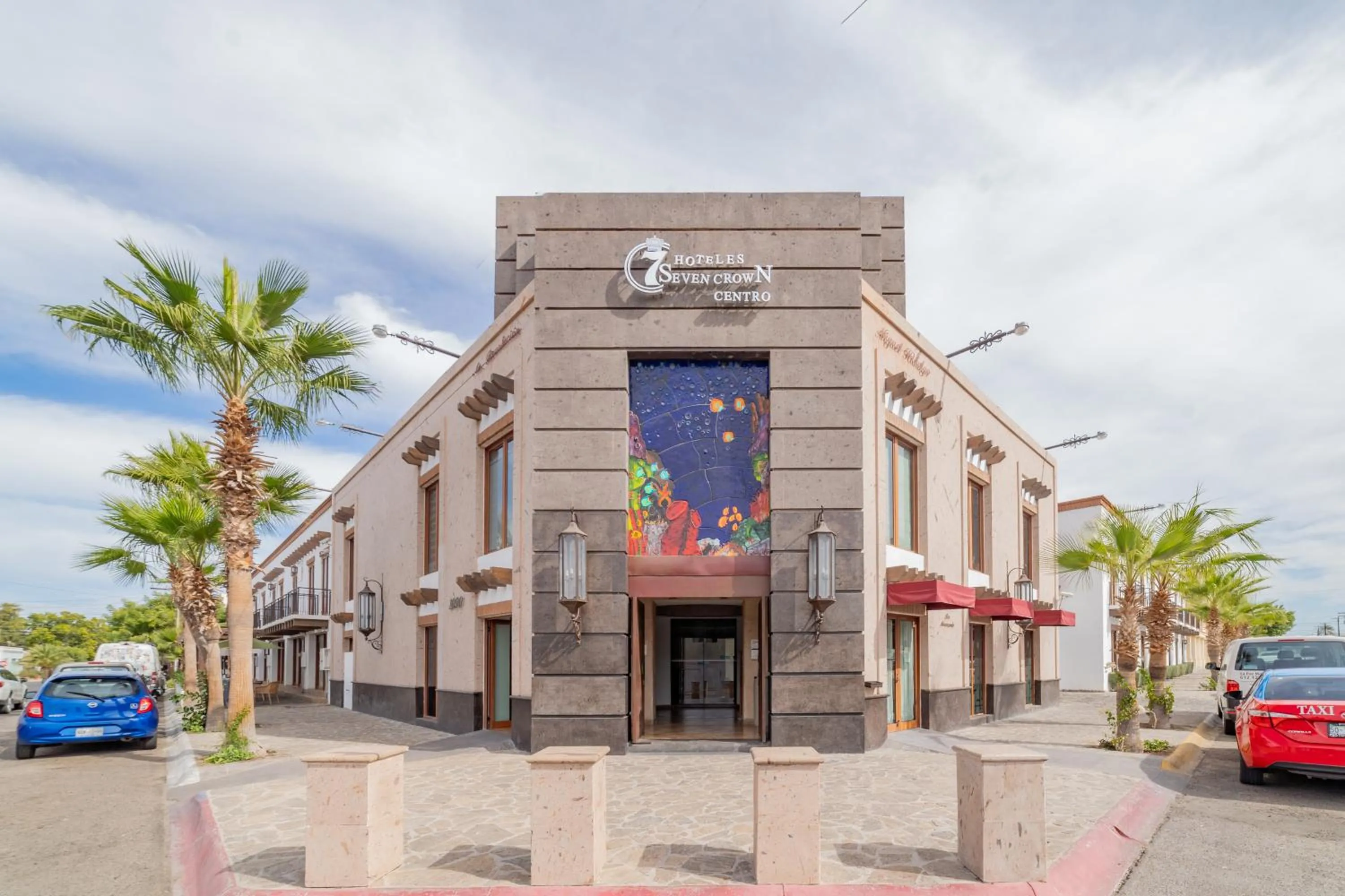 Property building in Seven Crown La Paz Centro Historico