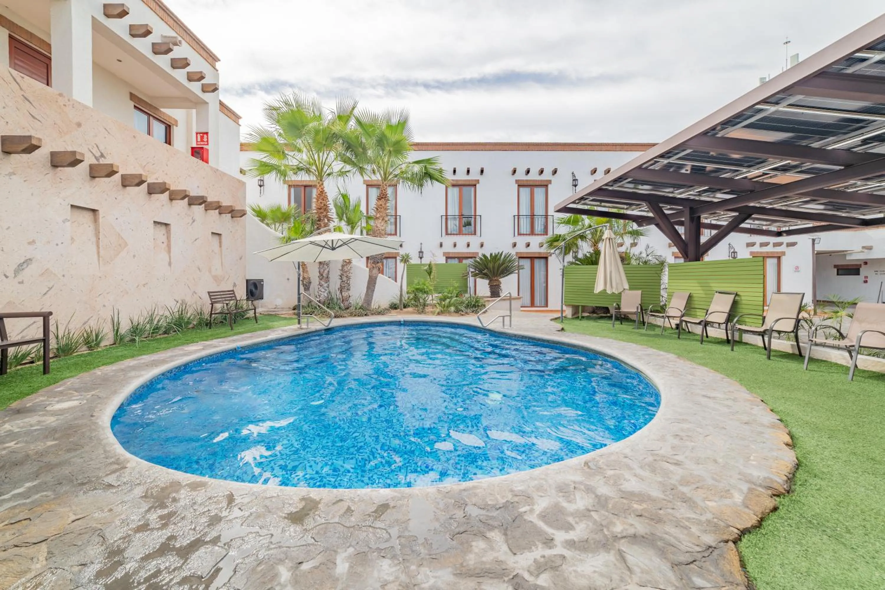 Pool view in Seven Crown La Paz Centro Historico