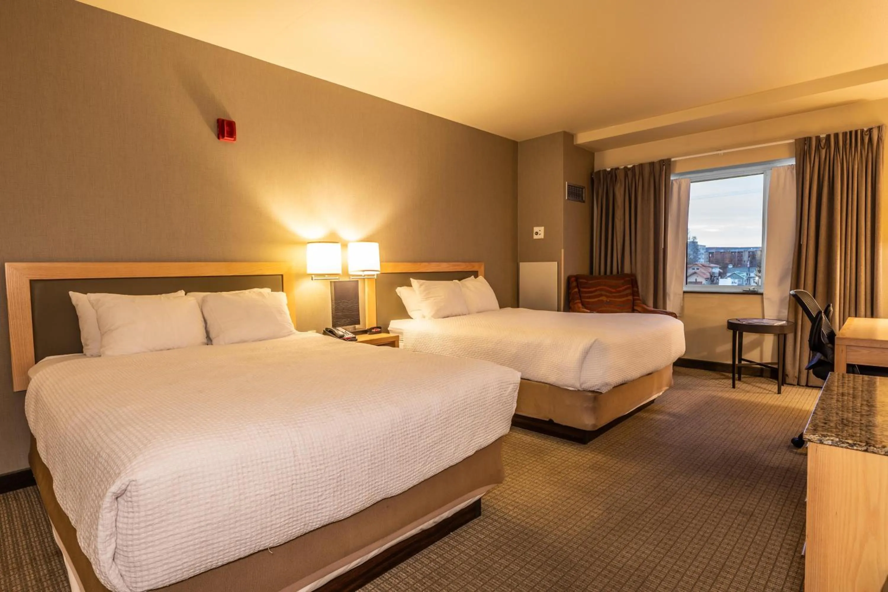 Bed in Westmark Fairbanks Hotel and Conference Center