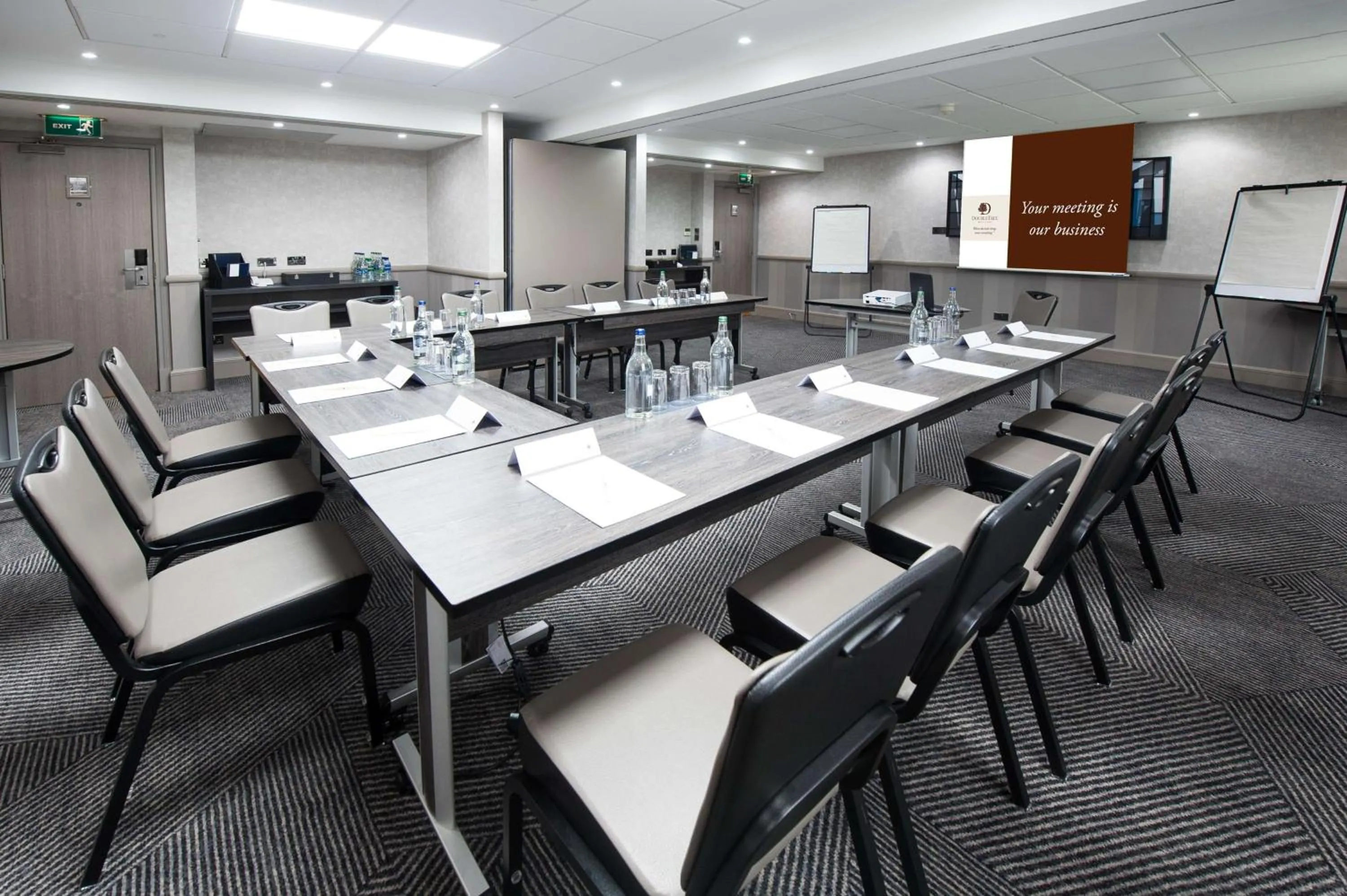 Meeting/conference room in DoubleTree by Hilton Edinburgh Airport