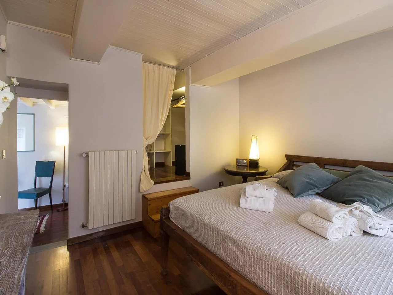 Bed in Your Florence