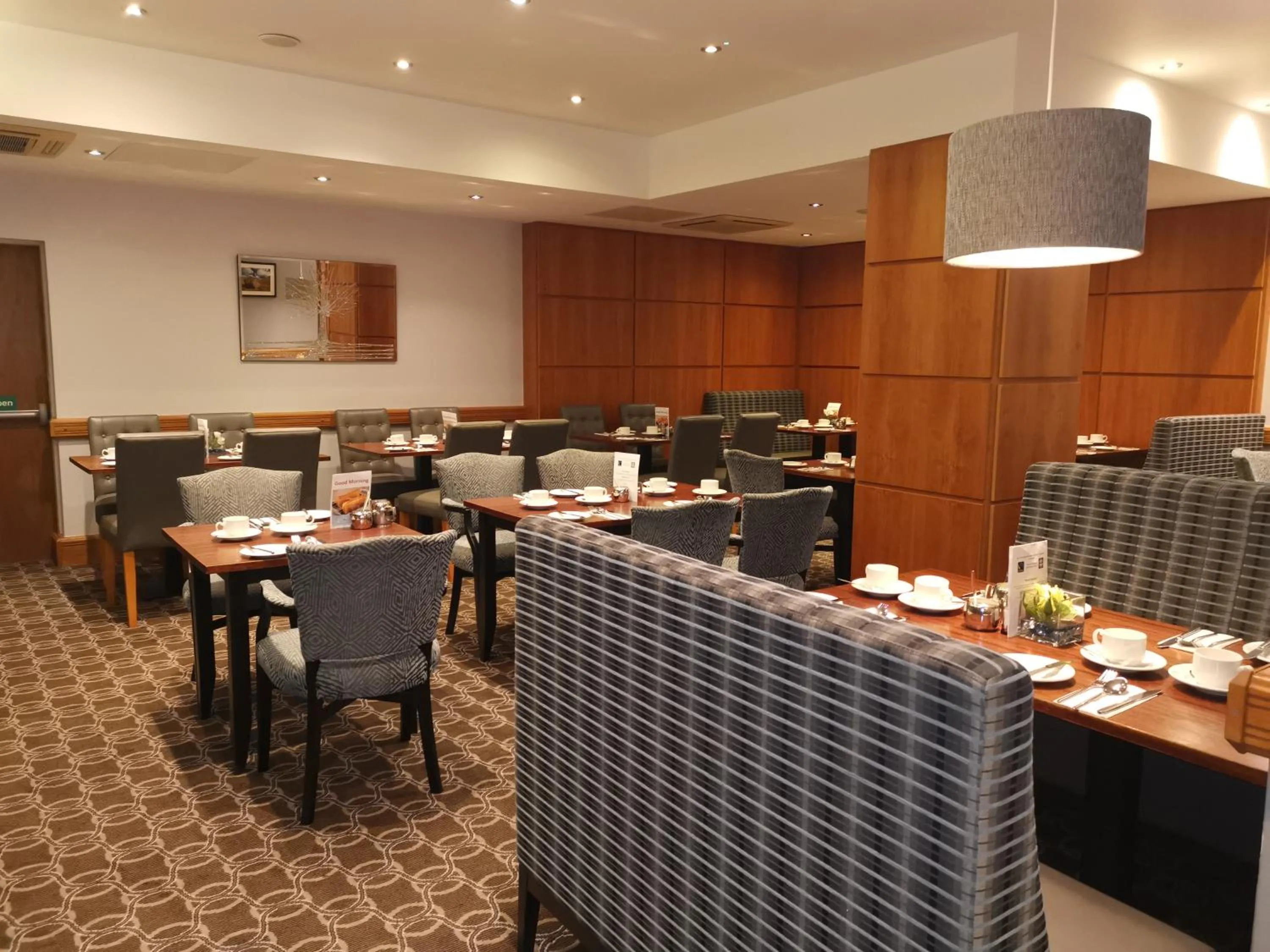 Breakfast in Best Western Kings Manor