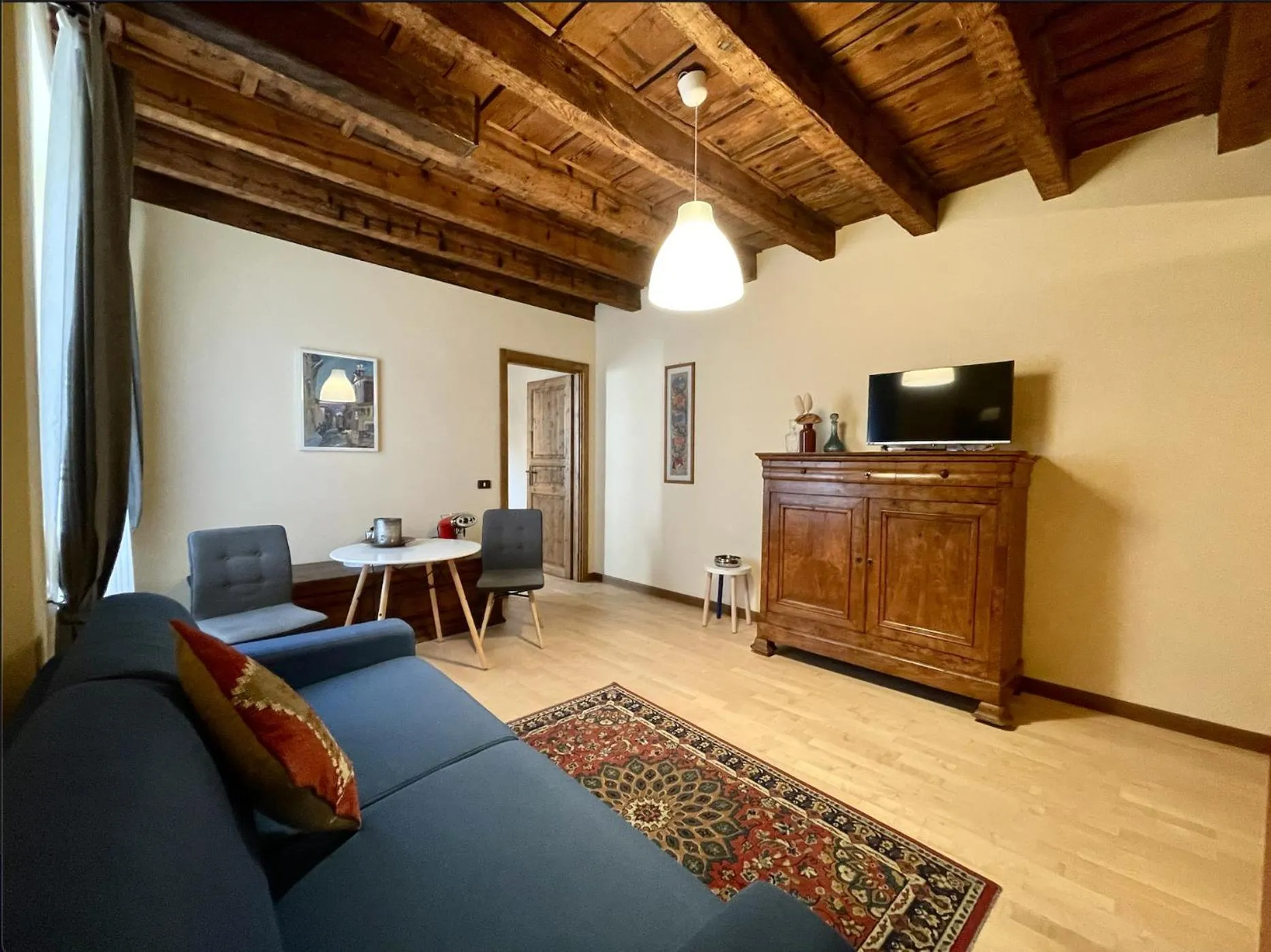 Communal lounge/ TV room in Casa Gabri