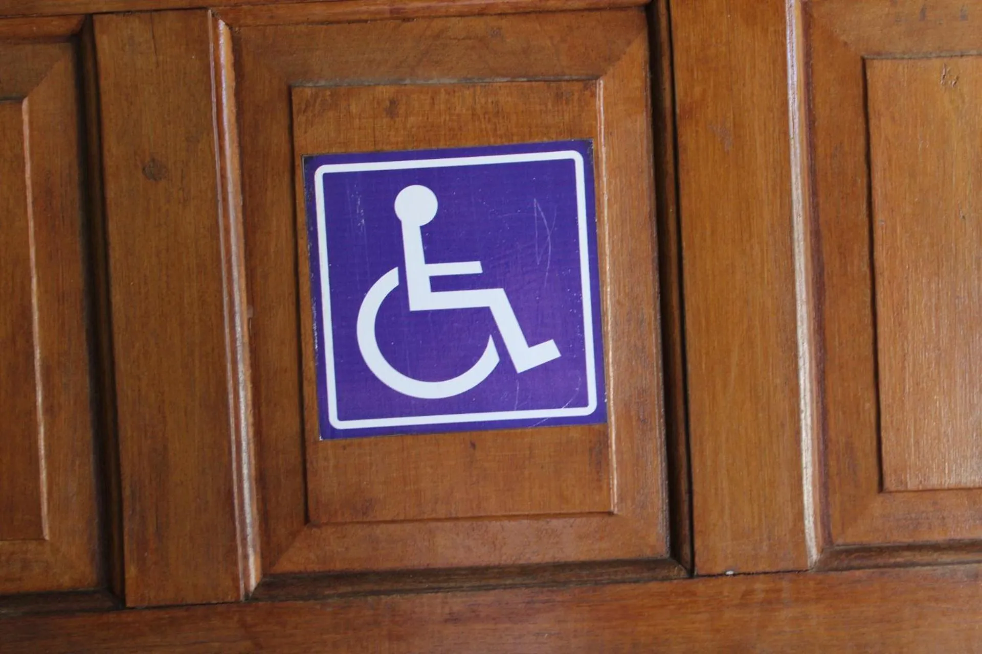 Facility for disabled guests in Hotel Residencial do Mirante
