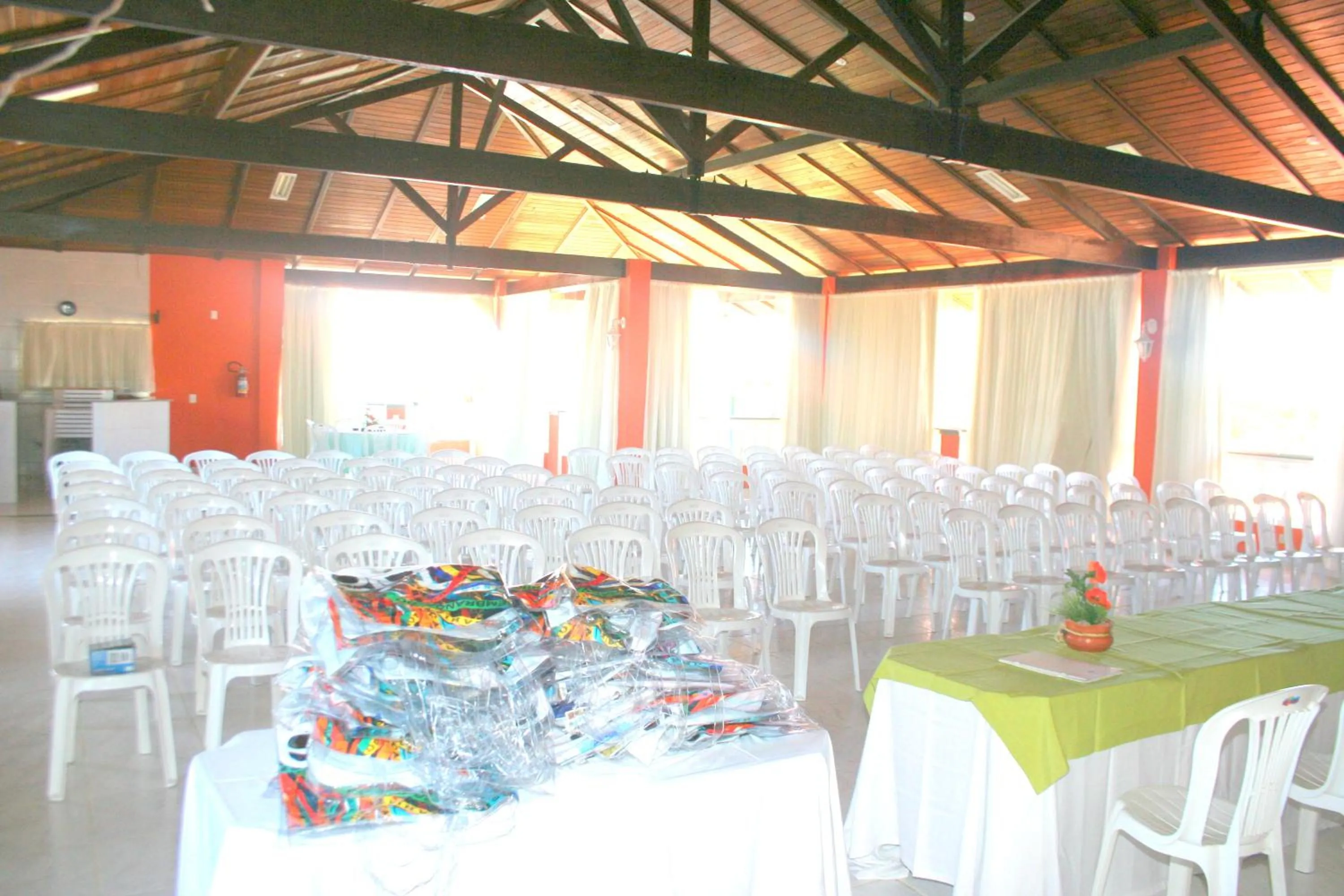 Business facilities in Hotel Residencial do Mirante