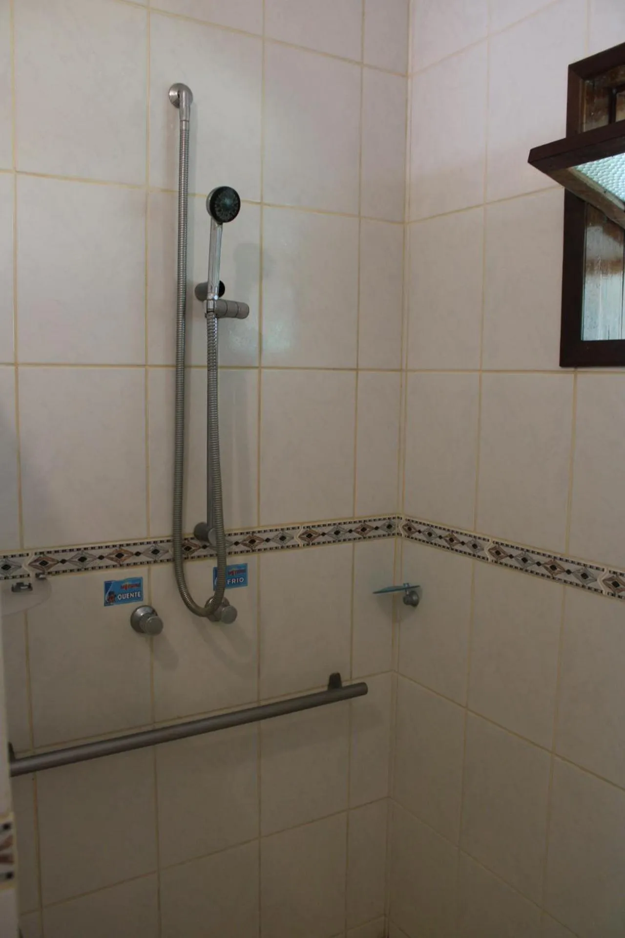 Shower in Hotel Residencial do Mirante