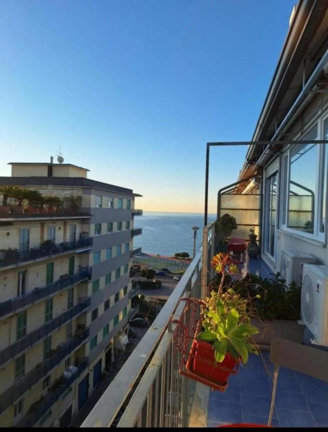 Property building in Alta Quota RELAX on the SEA