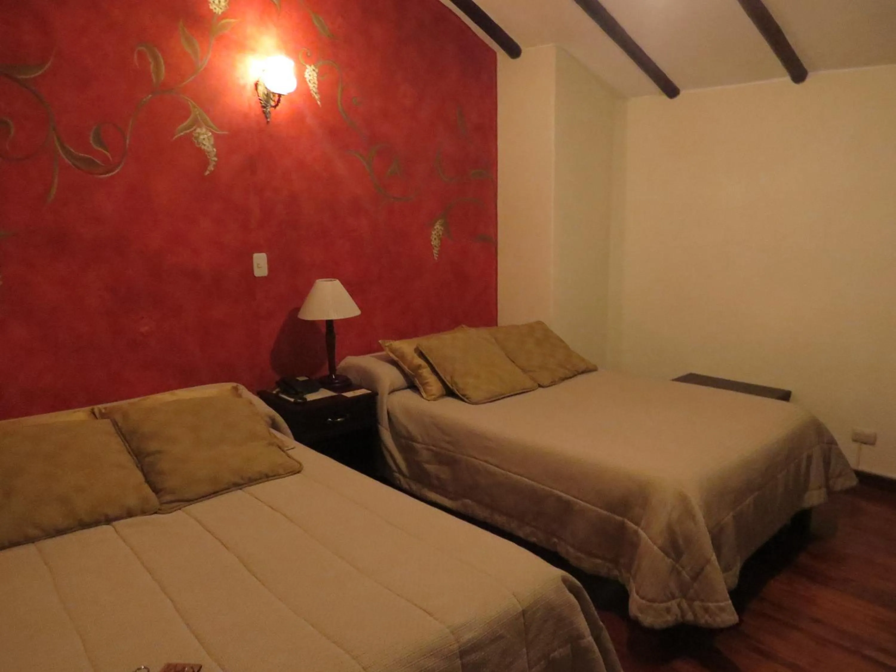 Photo of the whole room, Bed in Hotel Casa San Rafael