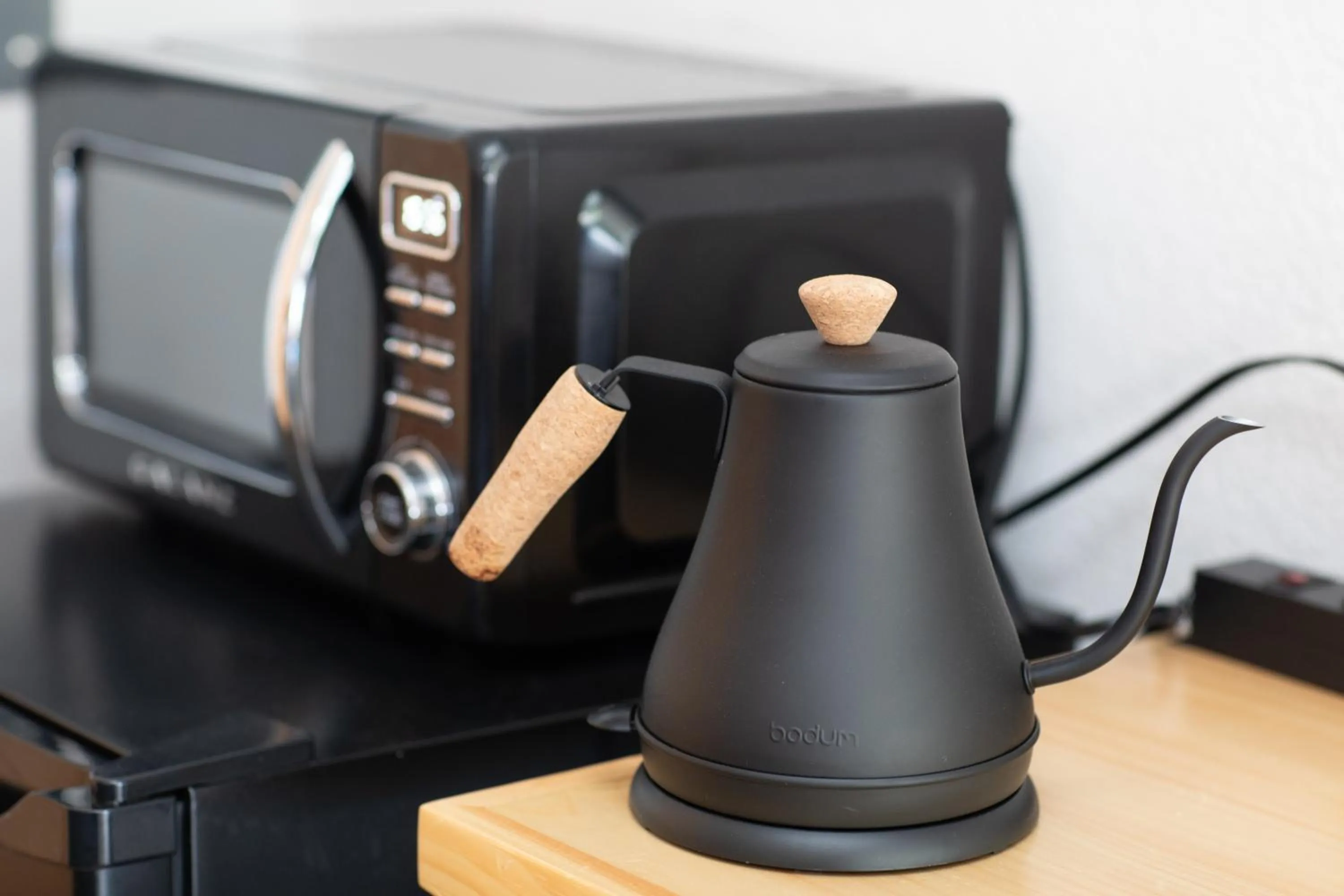Coffee/tea facilities in LOGE Wolf Creek