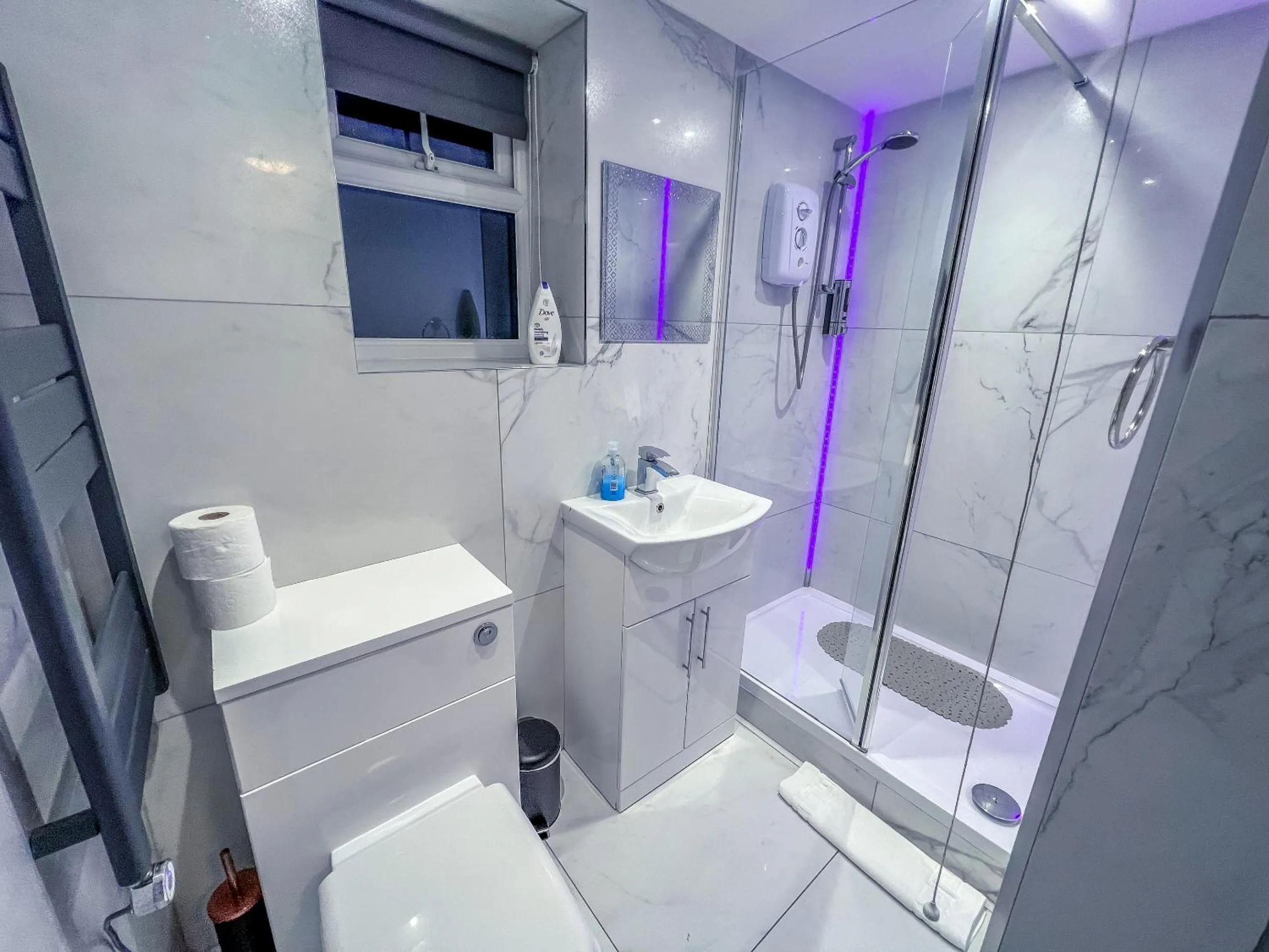 Bathroom in Twenty Hotel and Bar