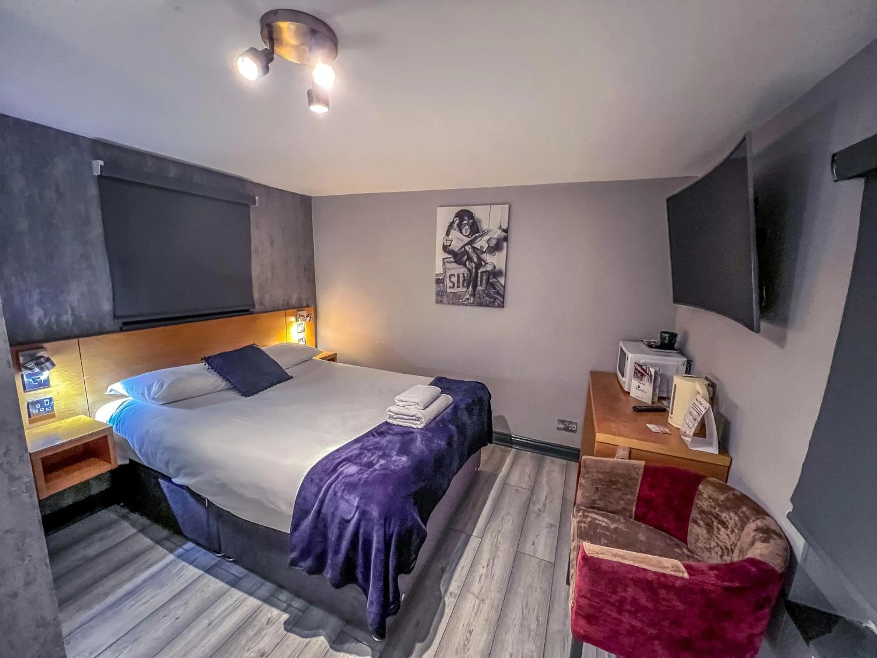 Bedroom, Bed in Twenty Hotel and Bar