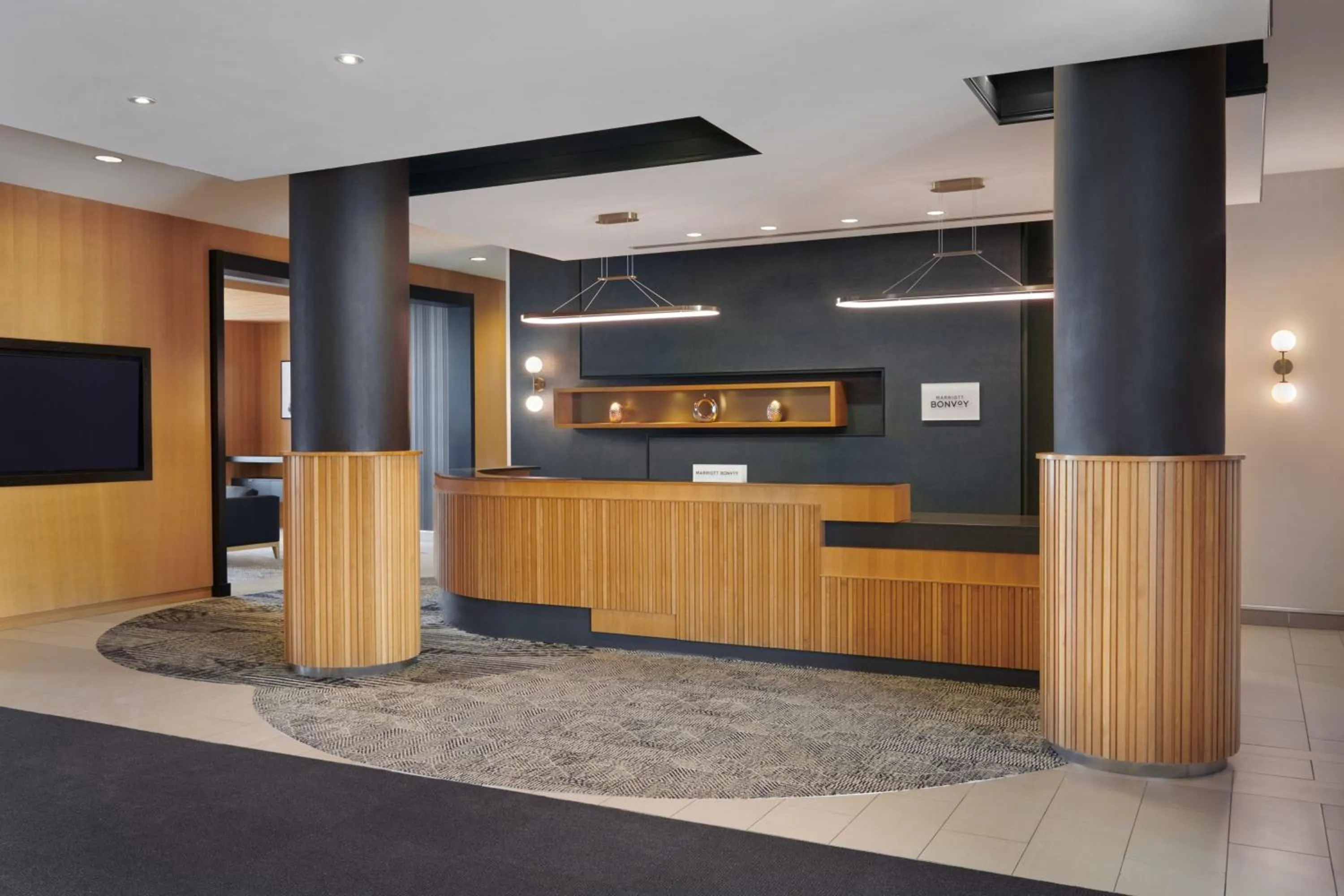 Lobby or reception in Residence Inn by Marriott Calgary Airport
