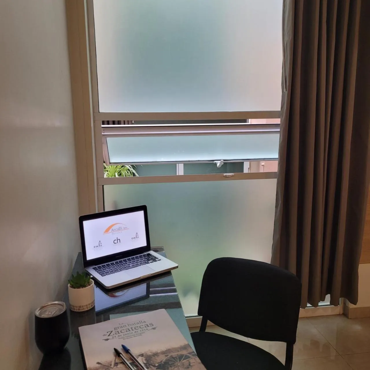 TV and multimedia in Hotel Cali Blvd.