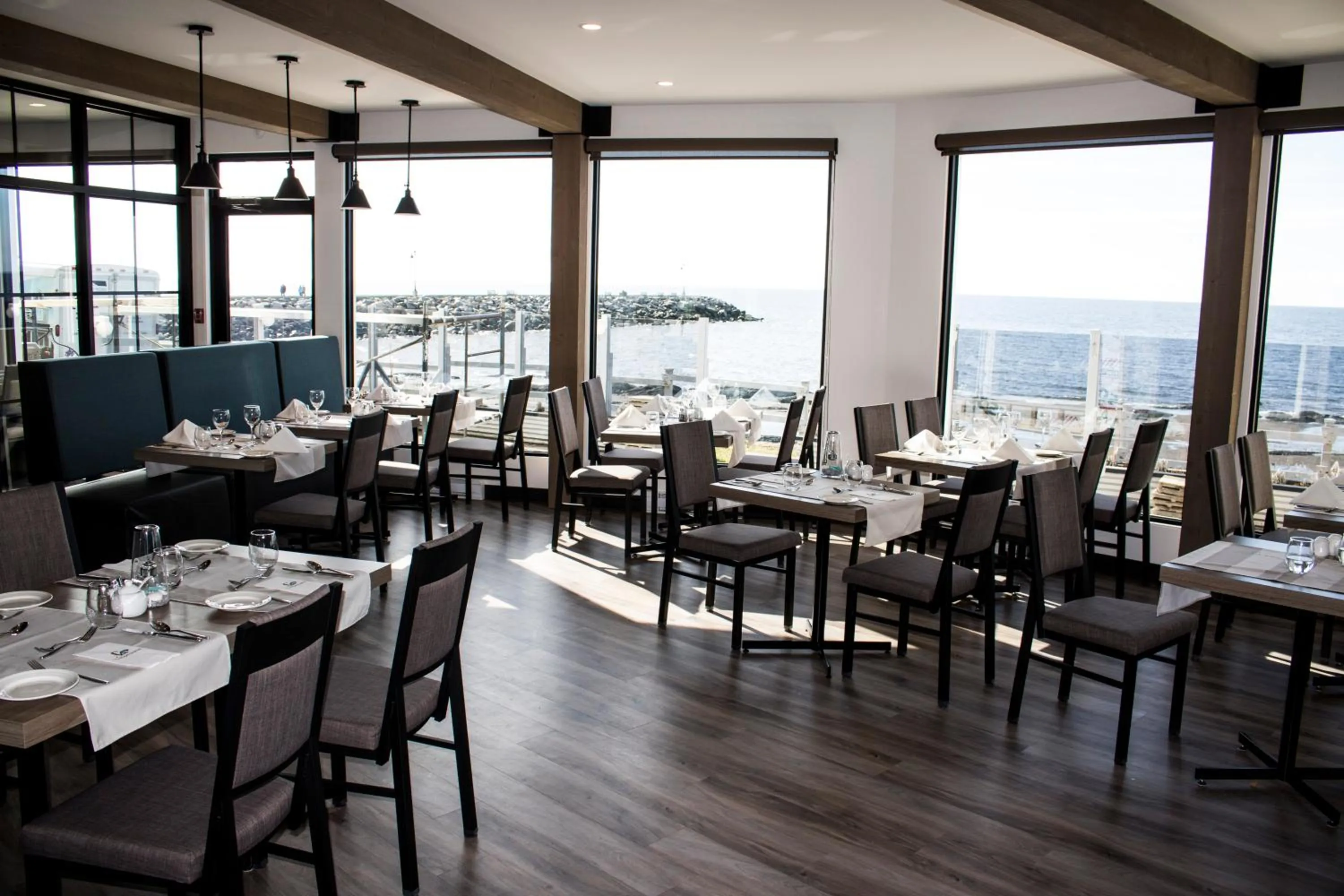 Restaurant/places to eat in Le Gaspesiana