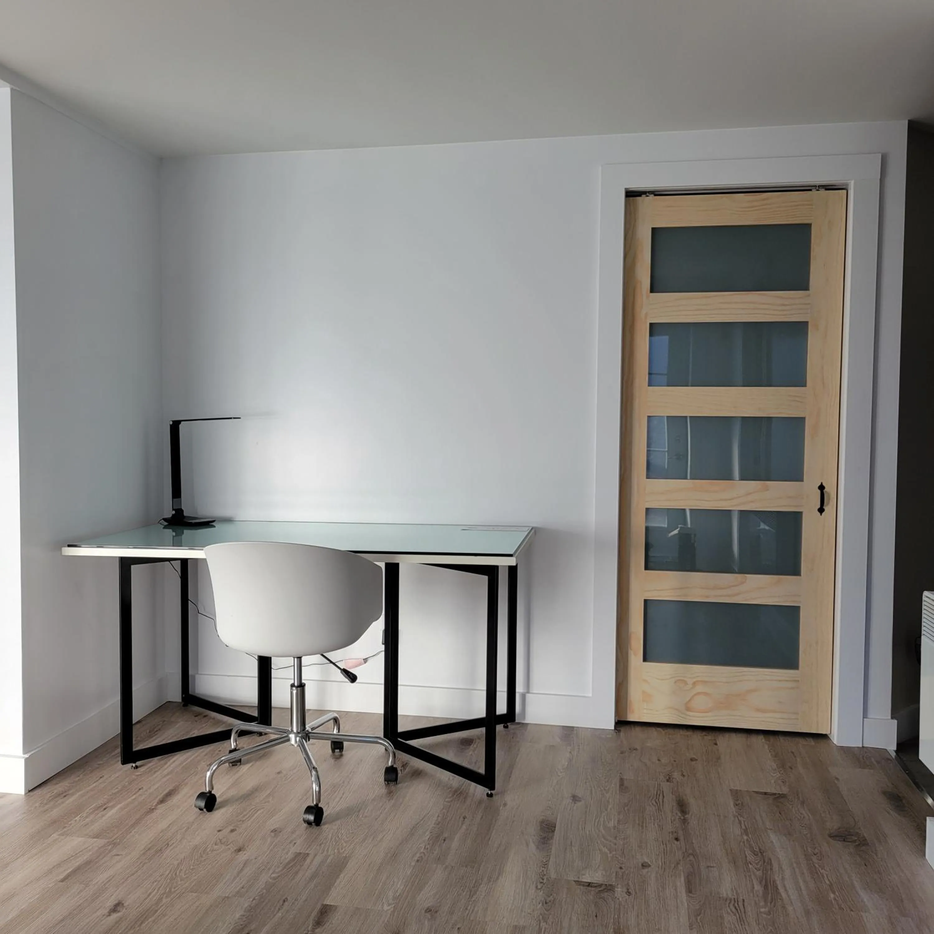 Seating area in Le Gaspesiana