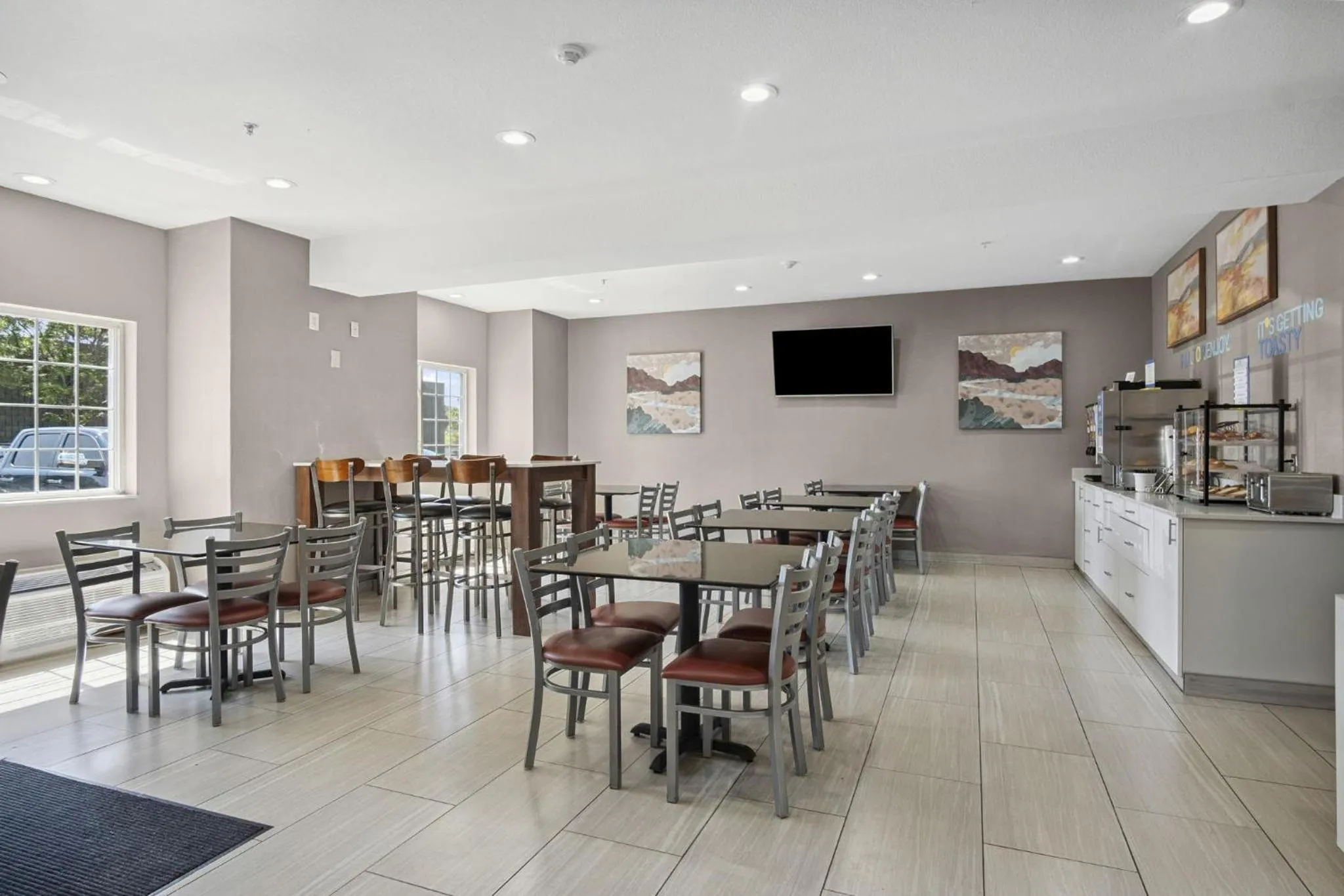 Restaurant/places to eat in Sonesta Essential Hotels & Suites Kansas City Blue Springs