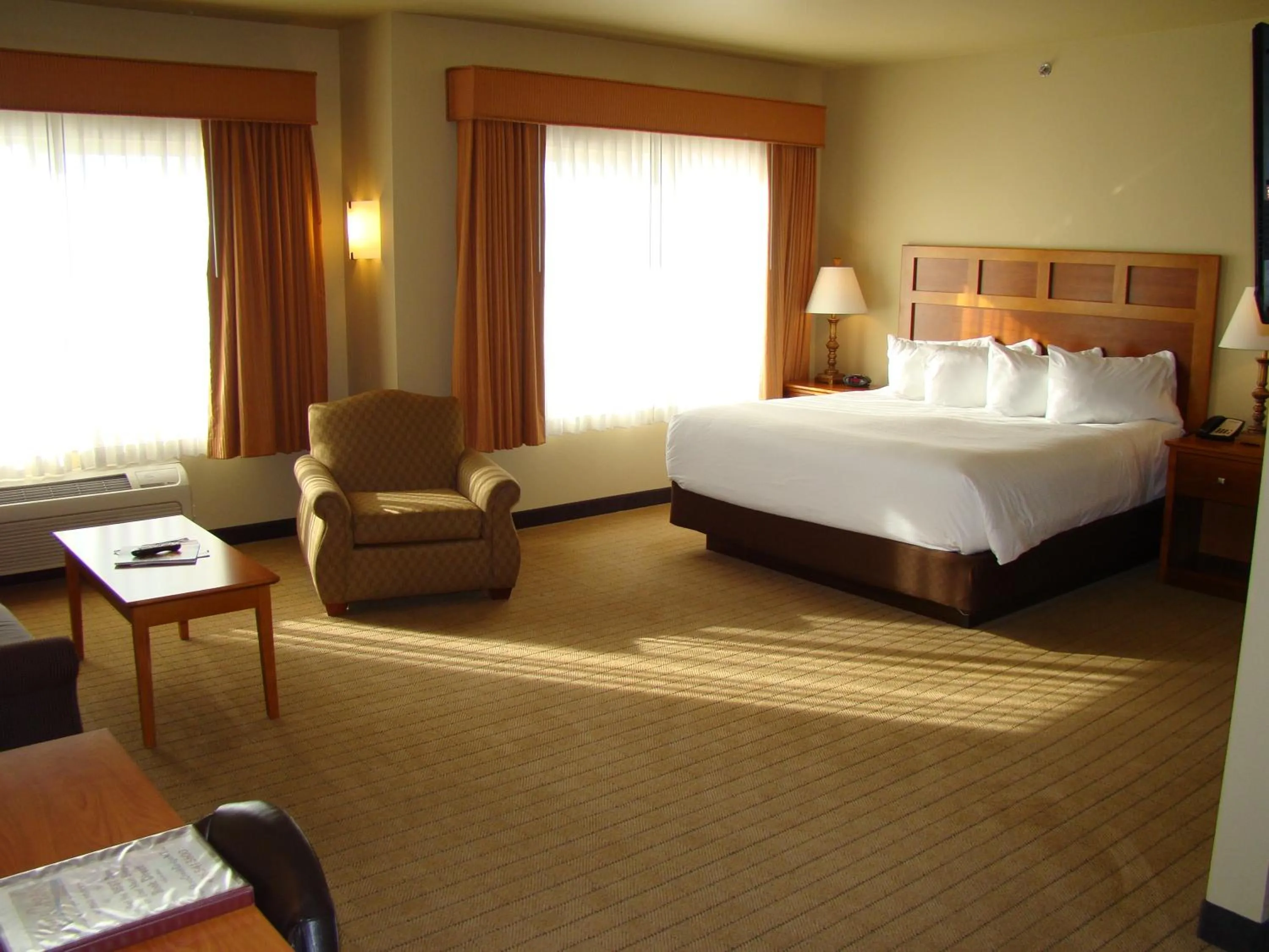 Bed in StoneCreek Lodge