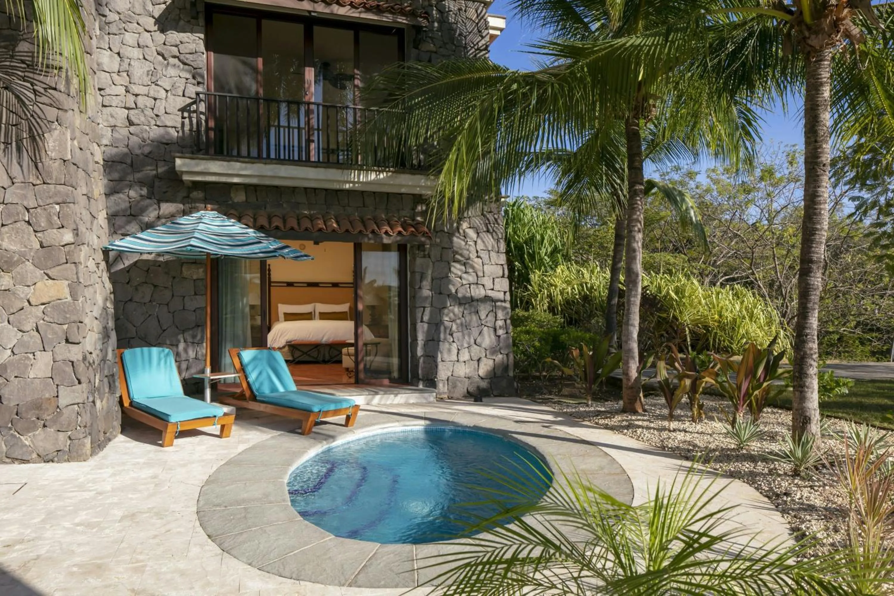 Swimming pool in JW Marriott Guanacaste Resort & Spa