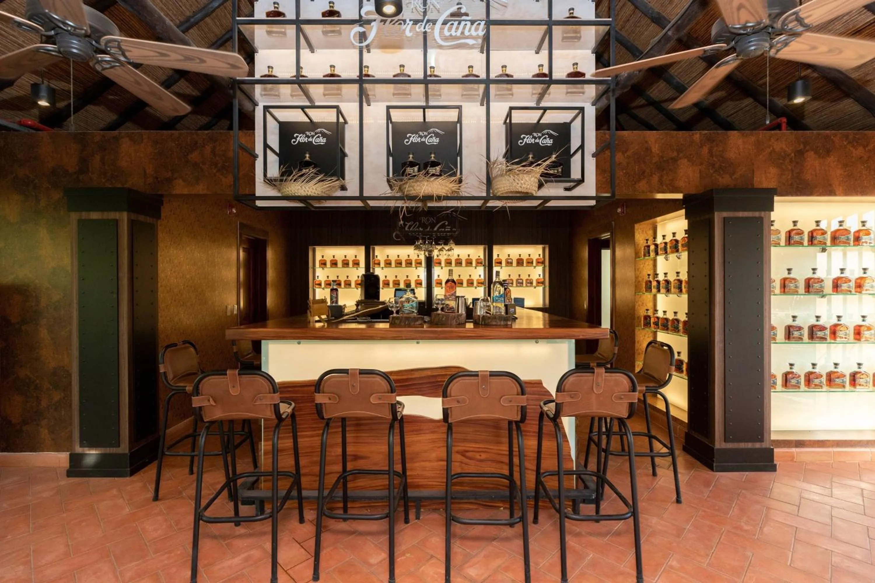 Lounge or bar in JW Marriott Guanacaste Resort & Spa