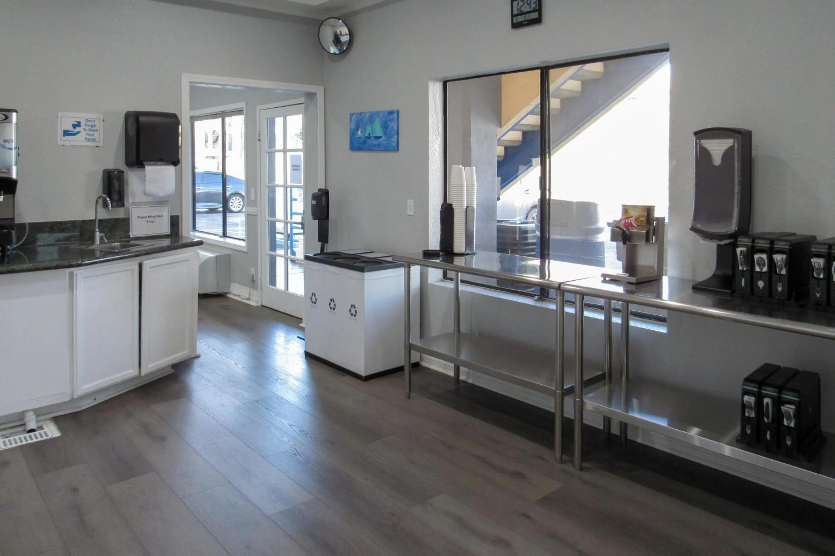 Breakfast in Capri Suites Anaheim