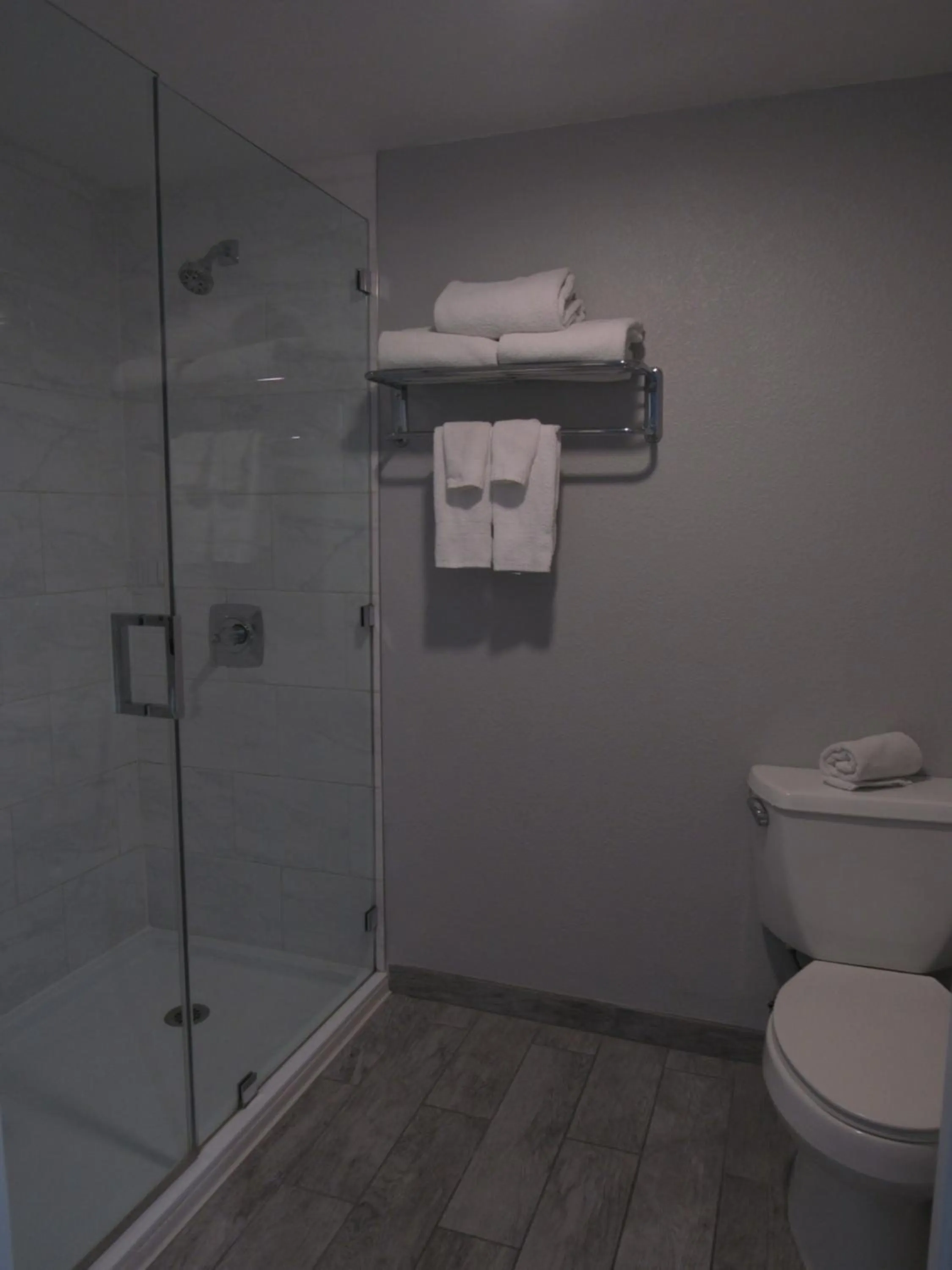 Shower in Capri Suites Anaheim