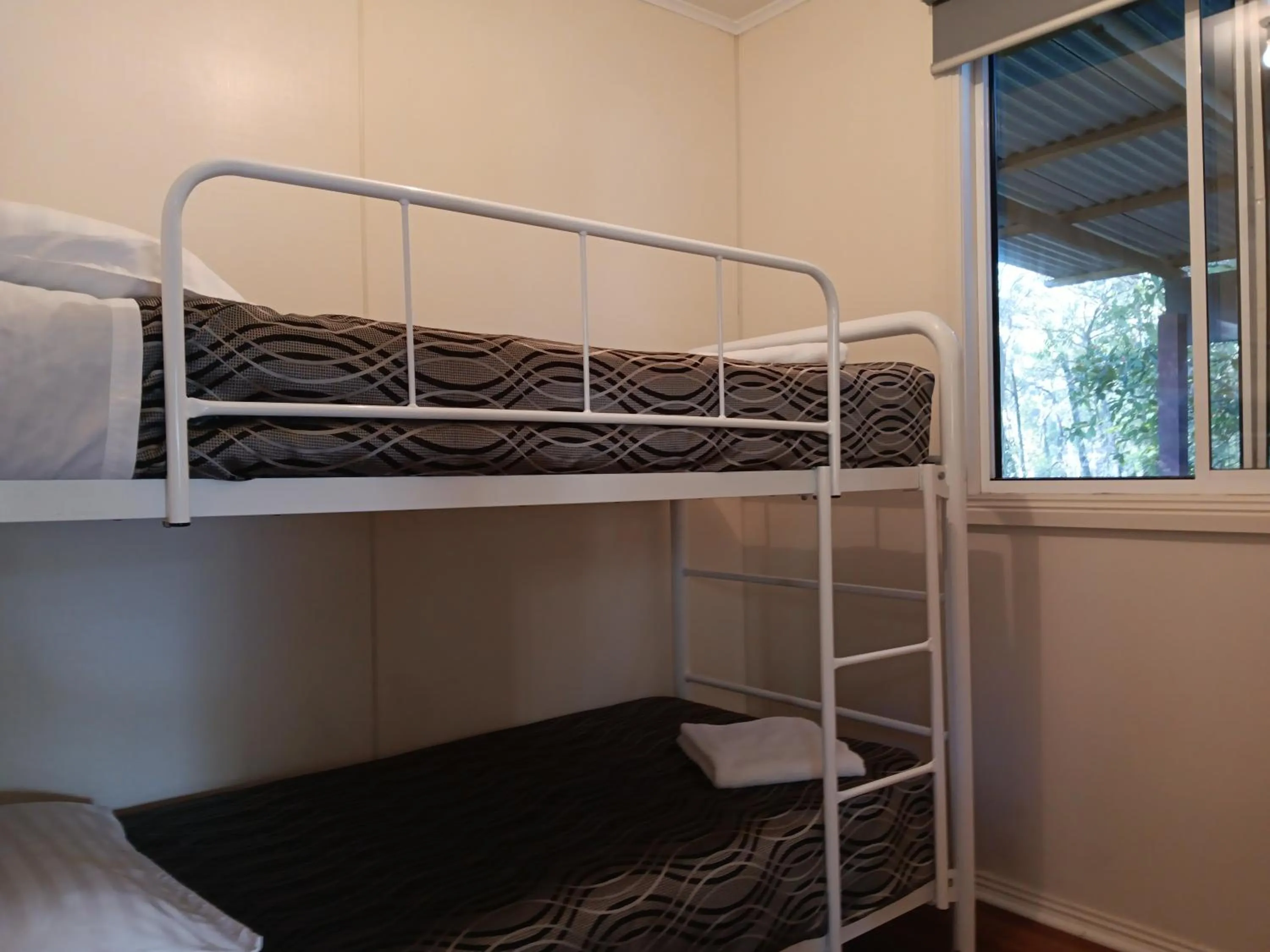 bunk bed, Bed in Mallacoota's Shady Gully Caravan Park