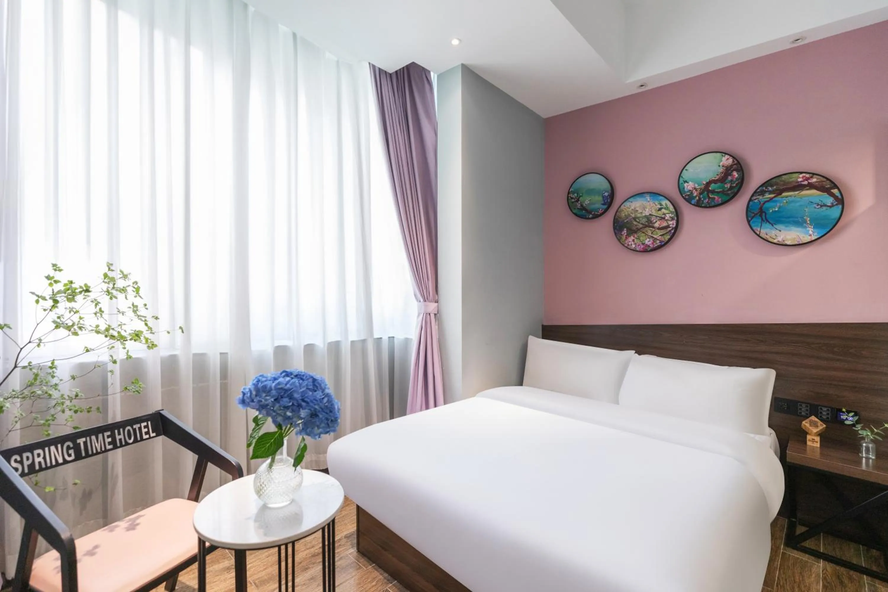 Photo of the whole room in Spring Time Hotel