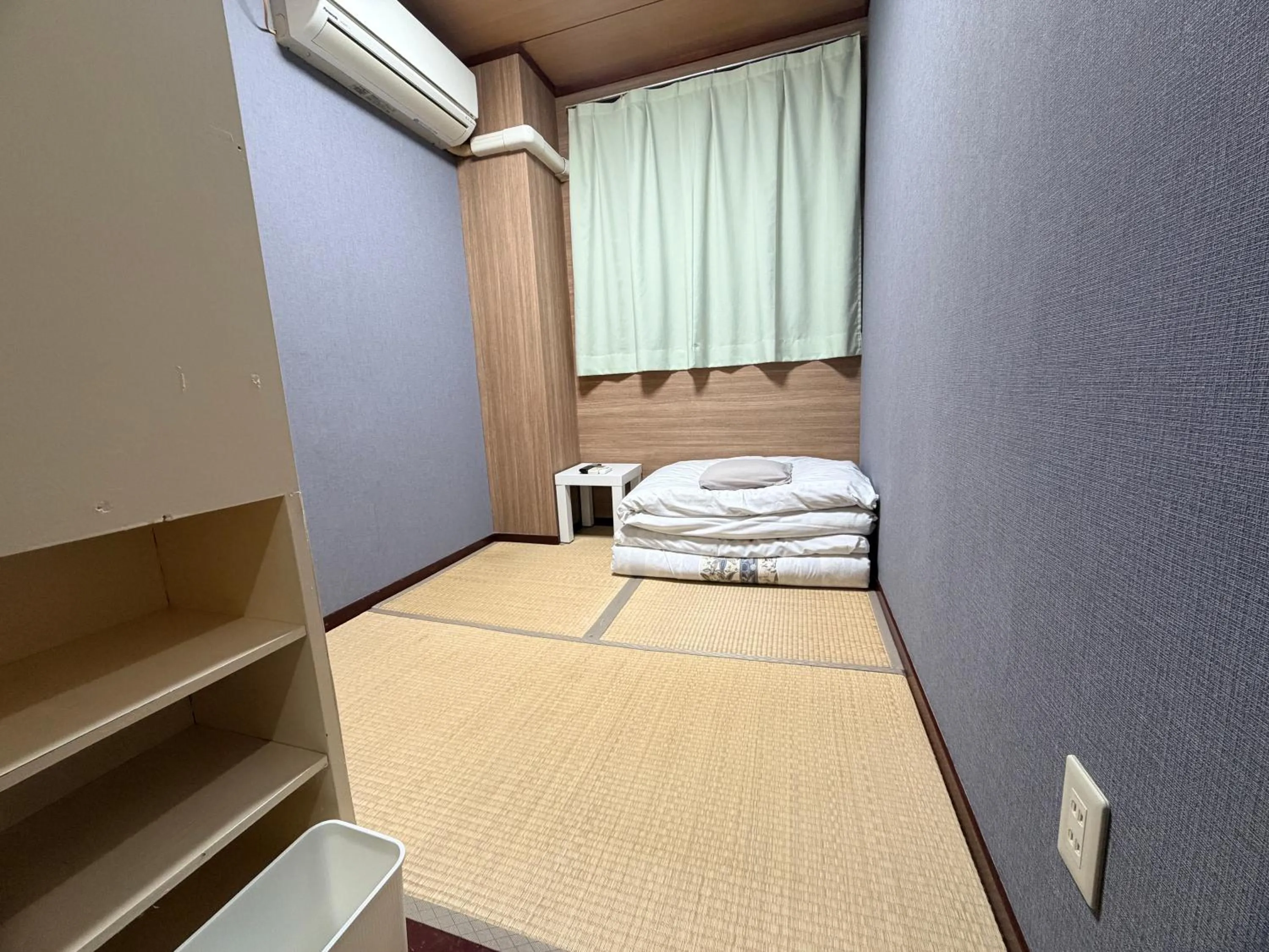 Bed in Business Hotel Kaga