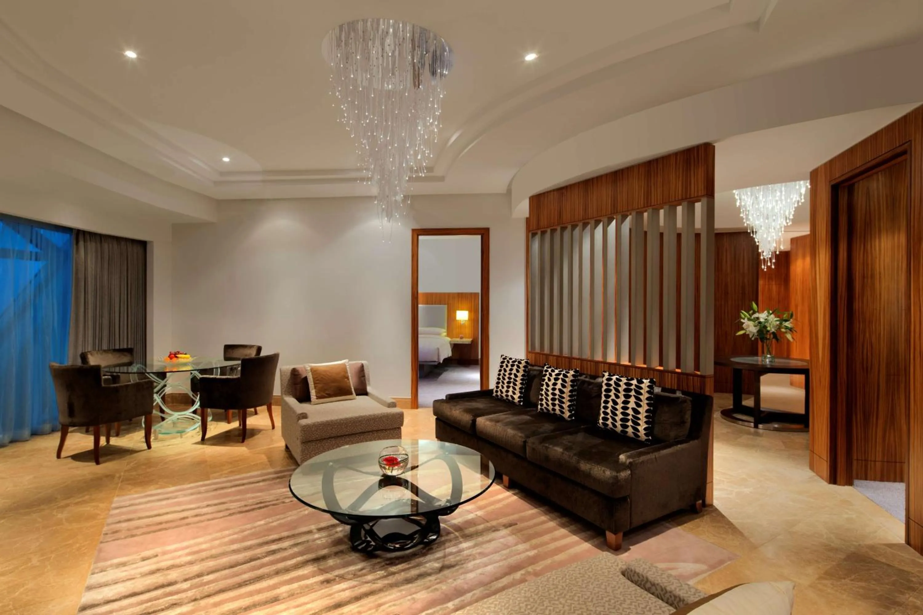 Photo of the whole room in Andaz Capital Gate Abu Dhabi, By Hyatt